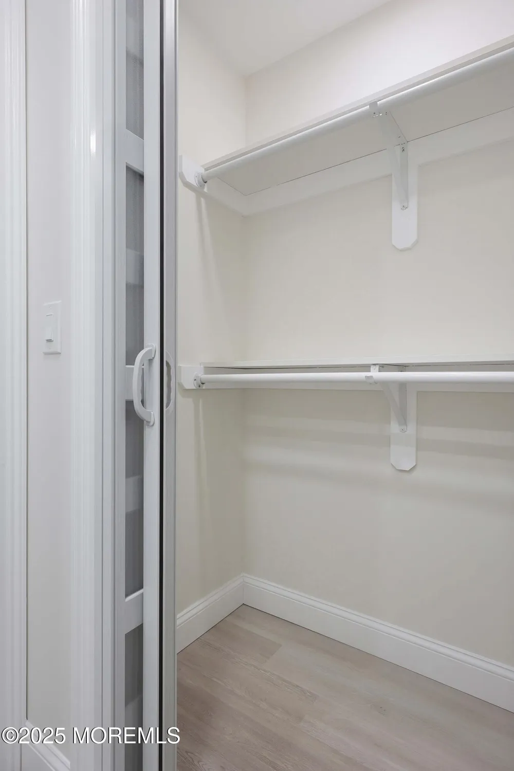 Property Slideshow image 26 of 54 | 3 auburn ct, Red Bank, NJ, 07701