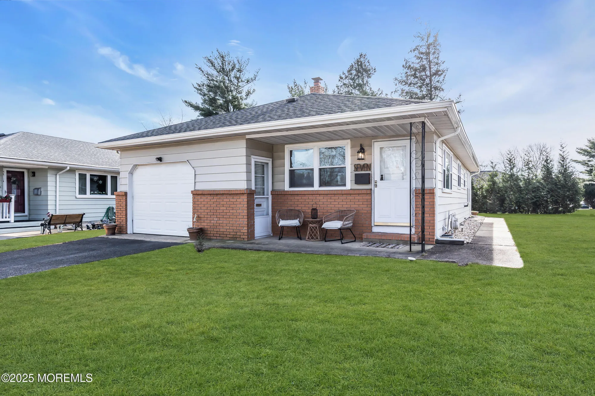 Property Slideshow image 3 of 49 | 7 georgetown dr, Toms River, NJ, 08757