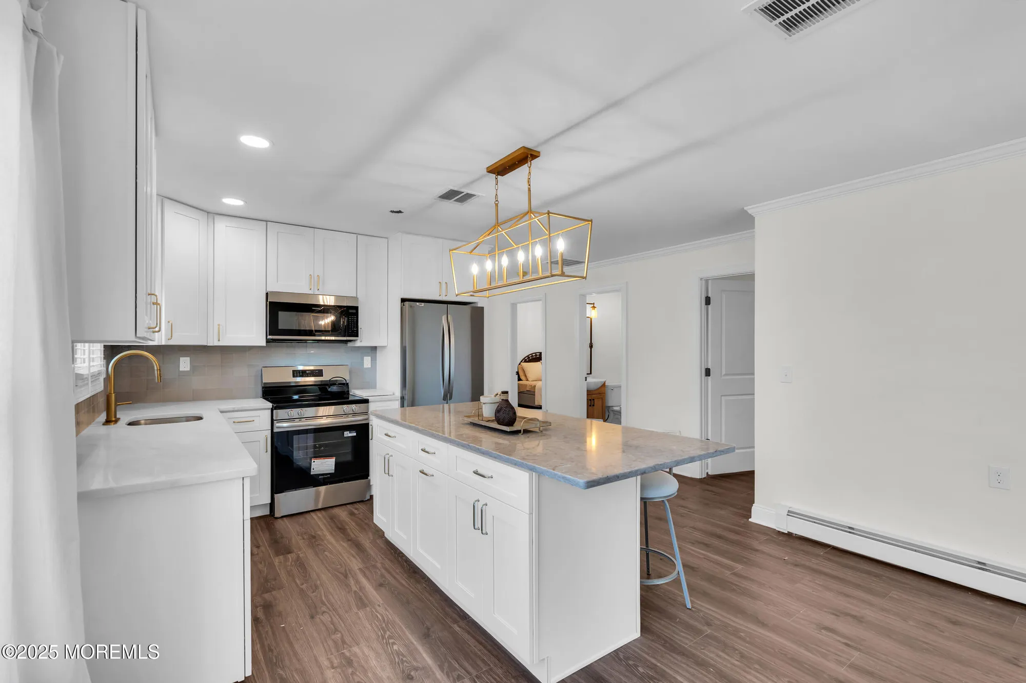 Property Slideshow image 23 of 49 | 7 georgetown dr, Toms River, NJ, 08757