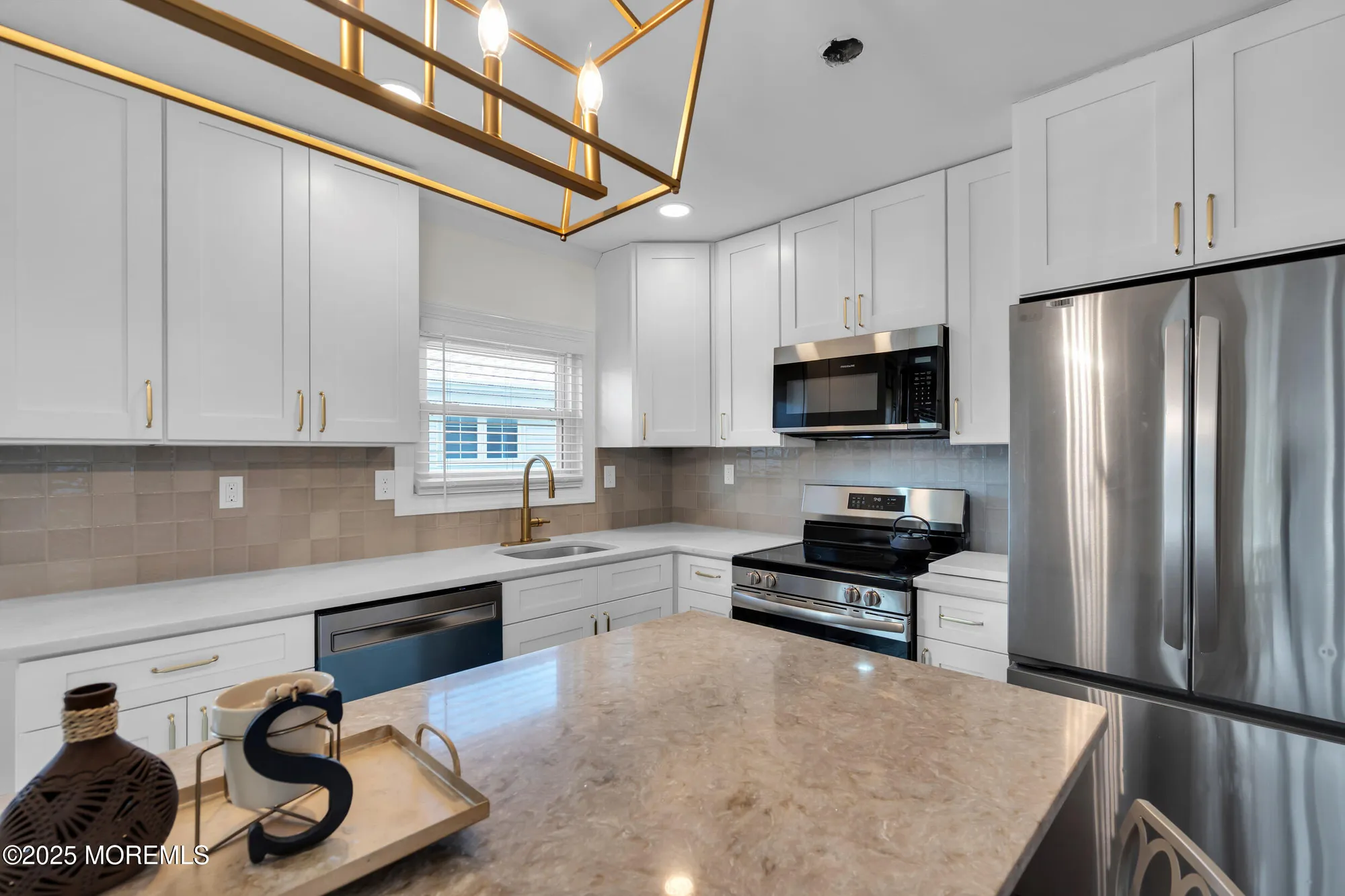 Property Slideshow image 24 of 49 | 7 georgetown dr, Toms River, NJ, 08757