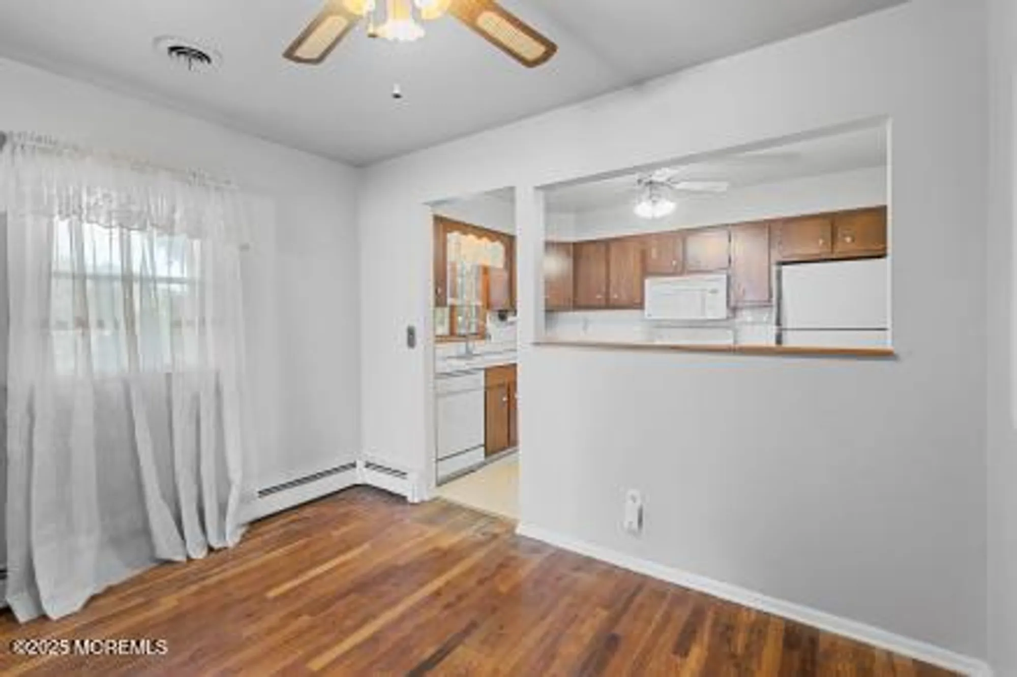 Property Slideshow image 14 of 41 | 6 stanford dr, Toms River, NJ, 08757