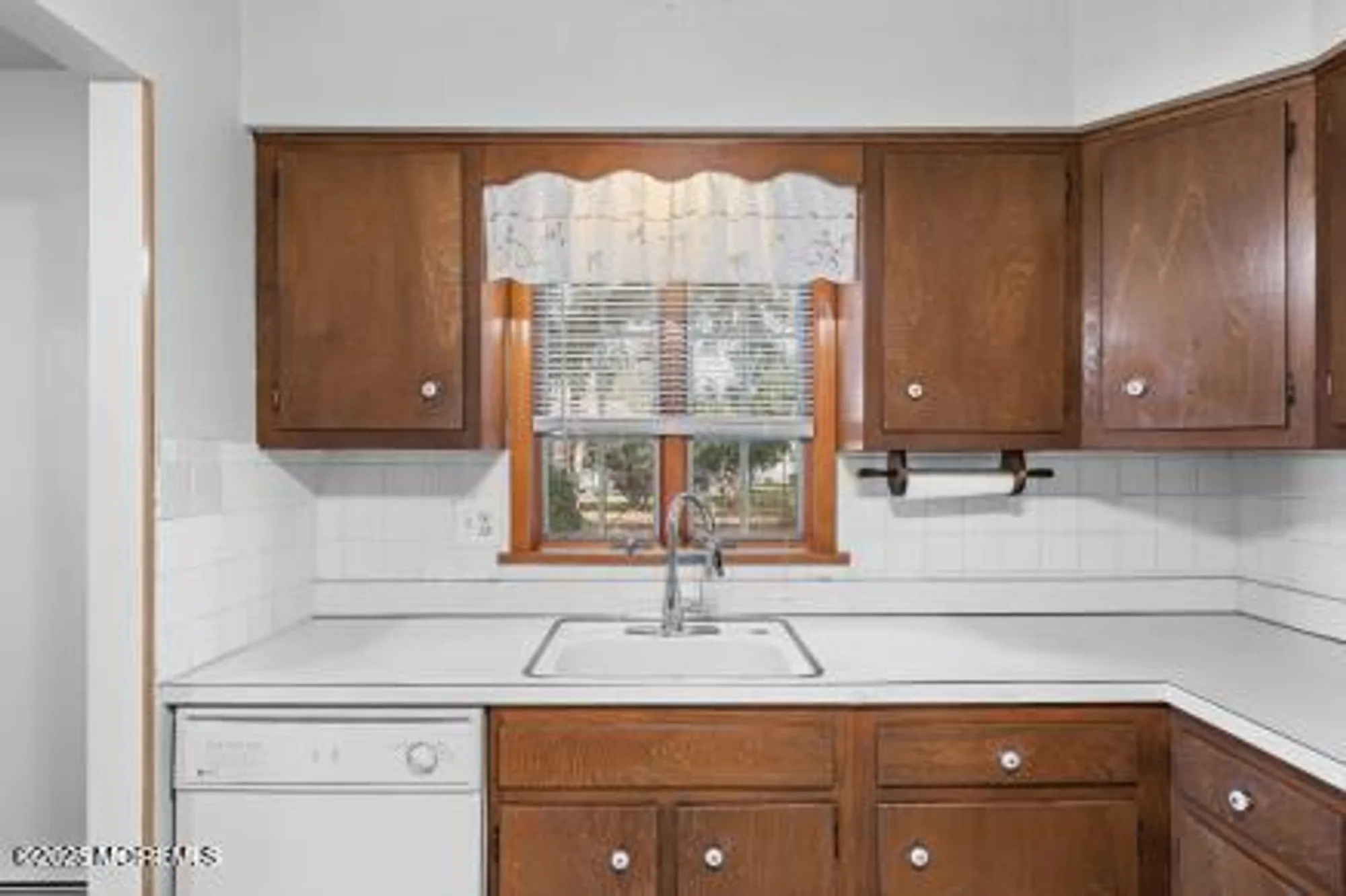 Property Slideshow image 12 of 41 | 6 stanford dr, Toms River, NJ, 08757