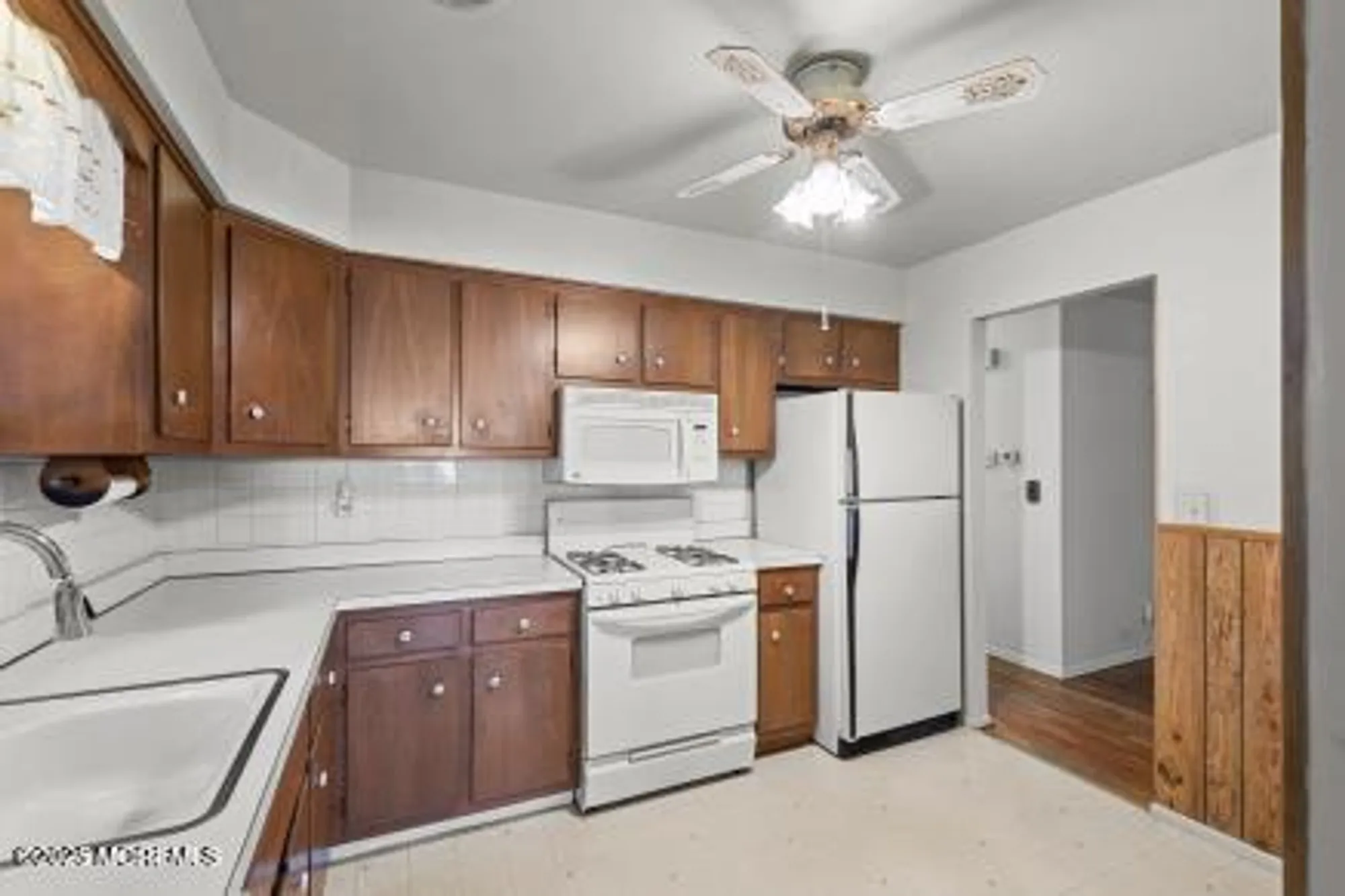 Property Slideshow image 10 of 41 | 6 stanford dr, Toms River, NJ, 08757