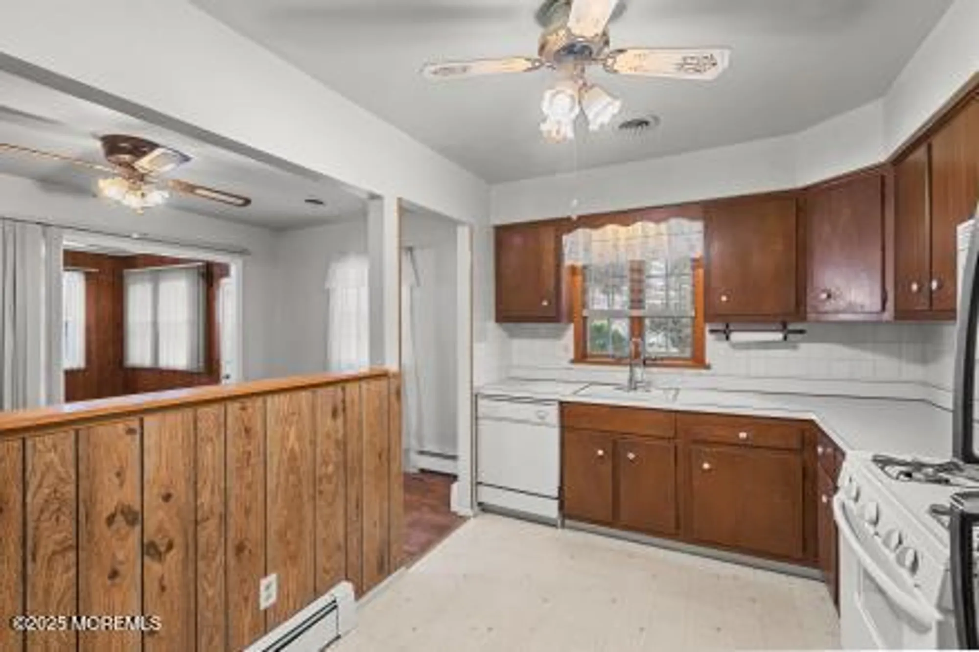 Property Slideshow image 8 of 41 | 6 stanford dr, Toms River, NJ, 08757