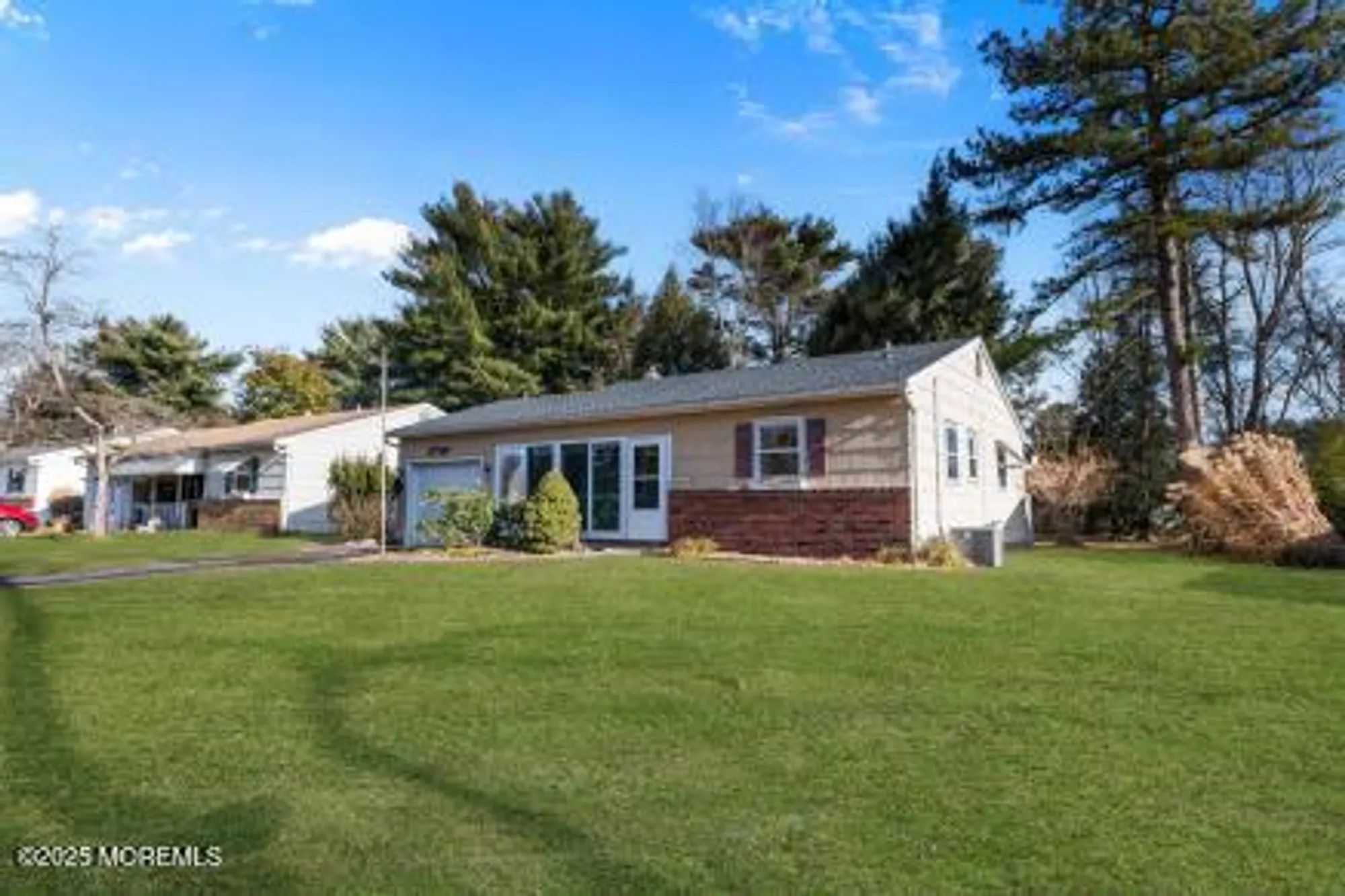 Property Slideshow image 1 of 41 | 6 stanford dr, Toms River, NJ, 08757