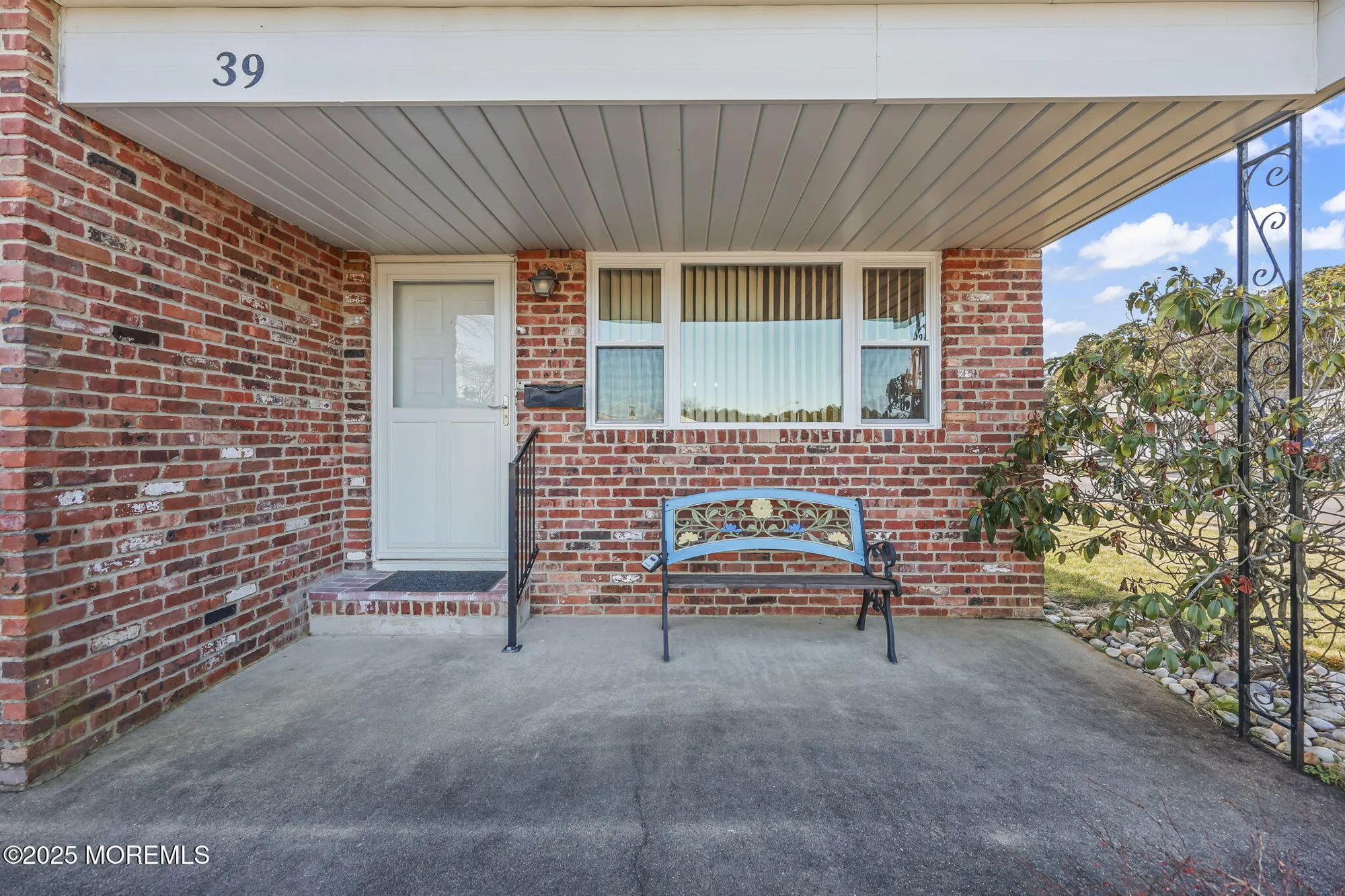 Property Slideshow image 5 of 24 | 39 fontana st, Toms River, NJ, 08757