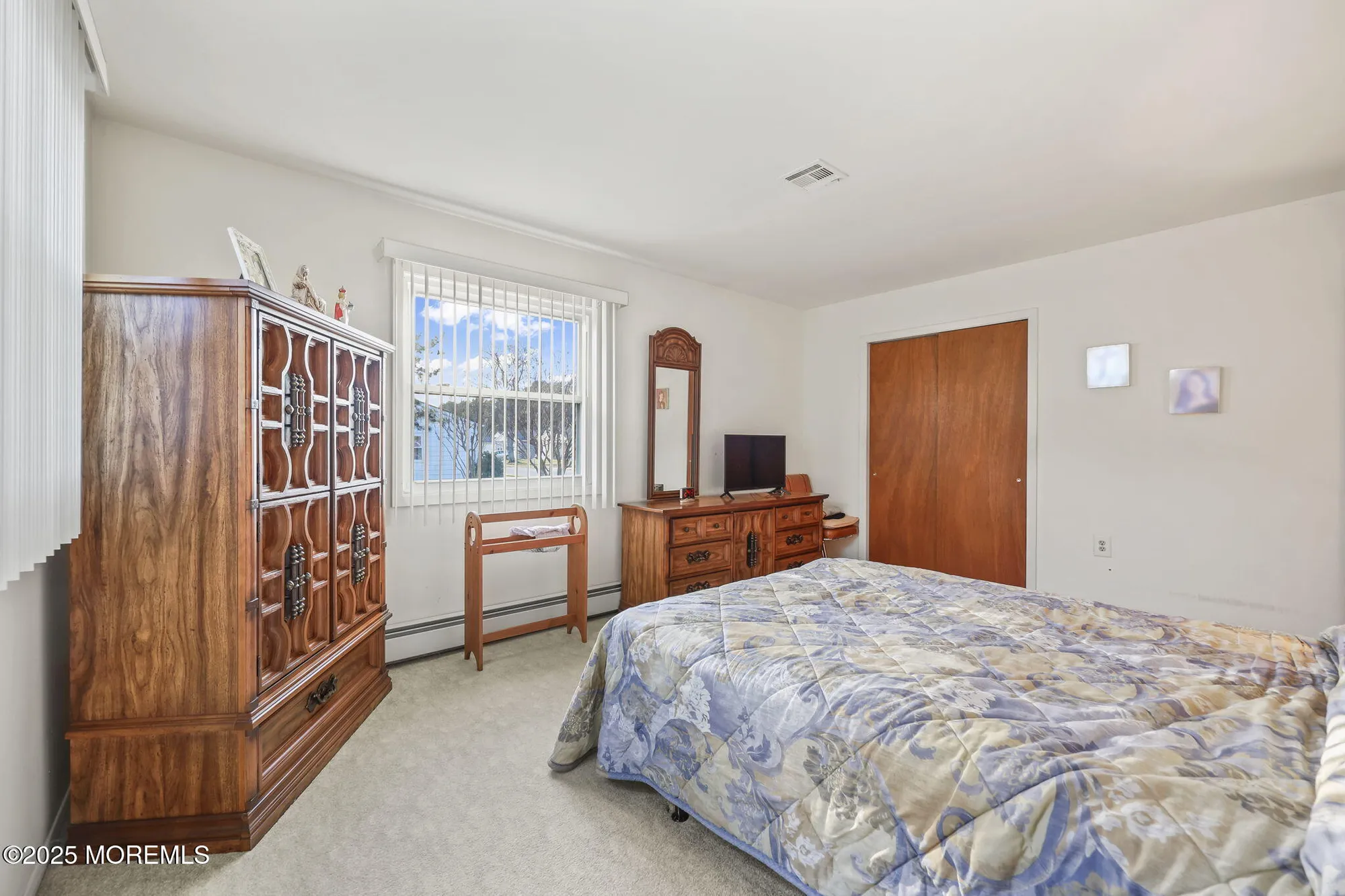 Property Slideshow image 17 of 24 | 39 fontana st, Toms River, NJ, 08757