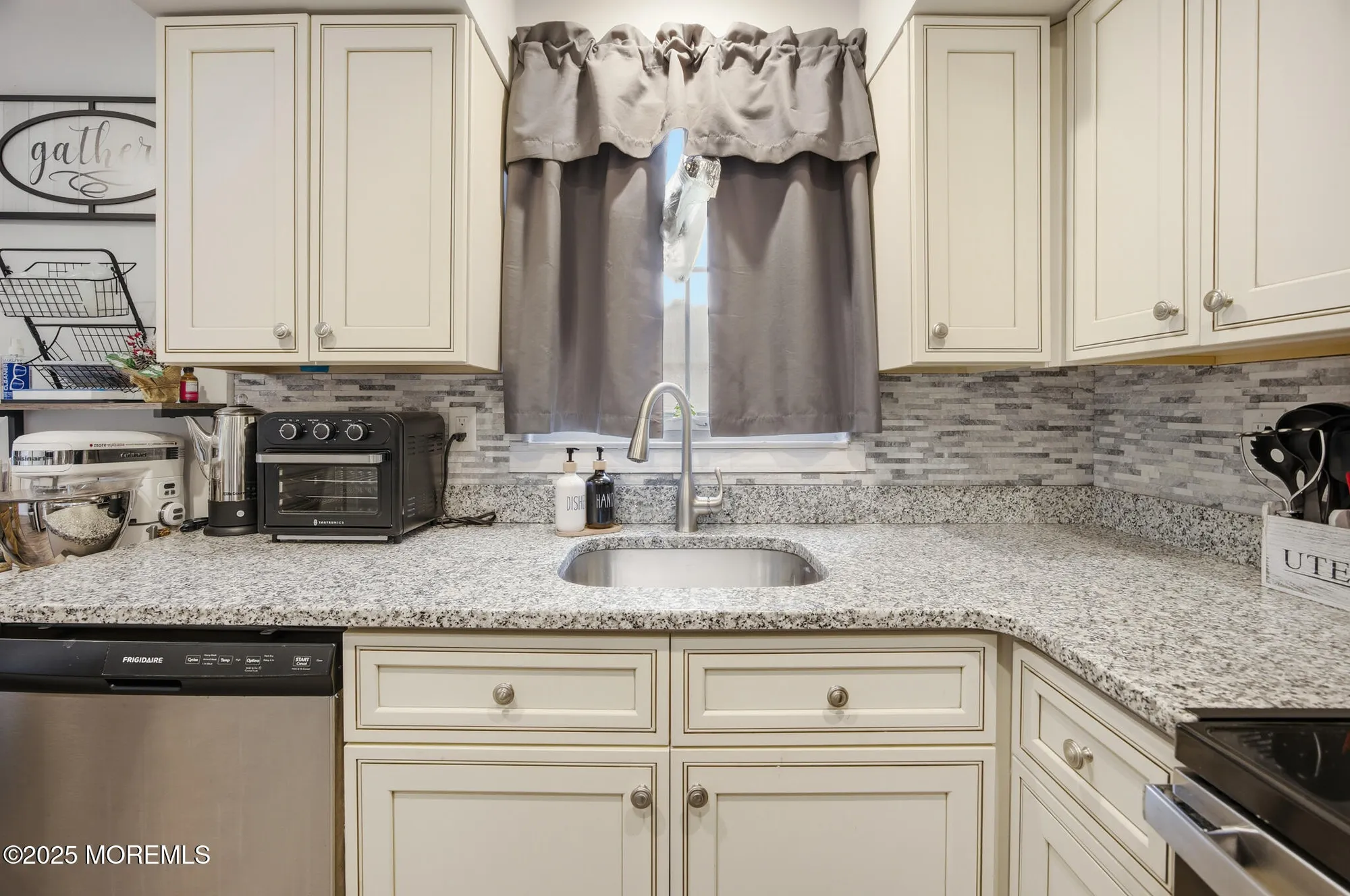 Property Slideshow image 13 of 30 | 7b canton dr, Whiting, NJ, 08759