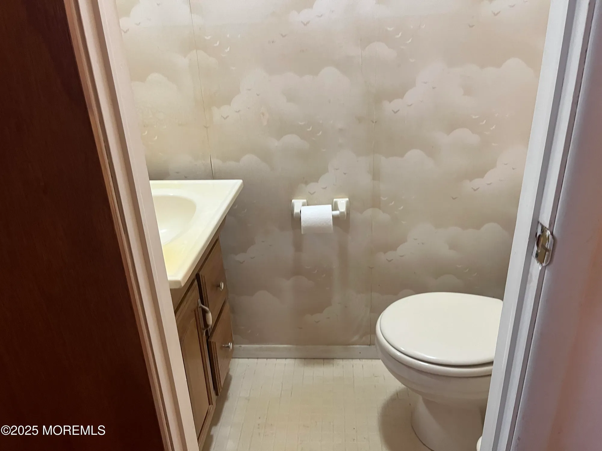 Property Slideshow image 25 of 41 | 6 stanford dr, Toms River, NJ, 08757