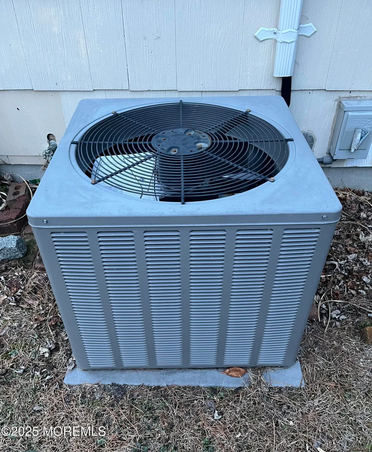 Property Slideshow image 34 of 41 | 6 stanford dr, Toms River, NJ, 08757