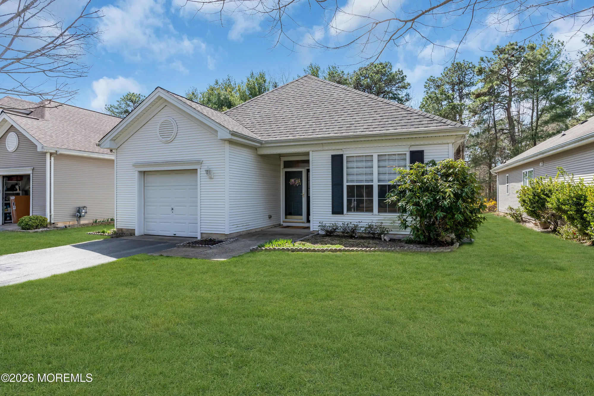 8 APRIL SPRINGS CT, LAKEWOOD, NJ 08701 | Four Seasons at Lakewood | 55 ...