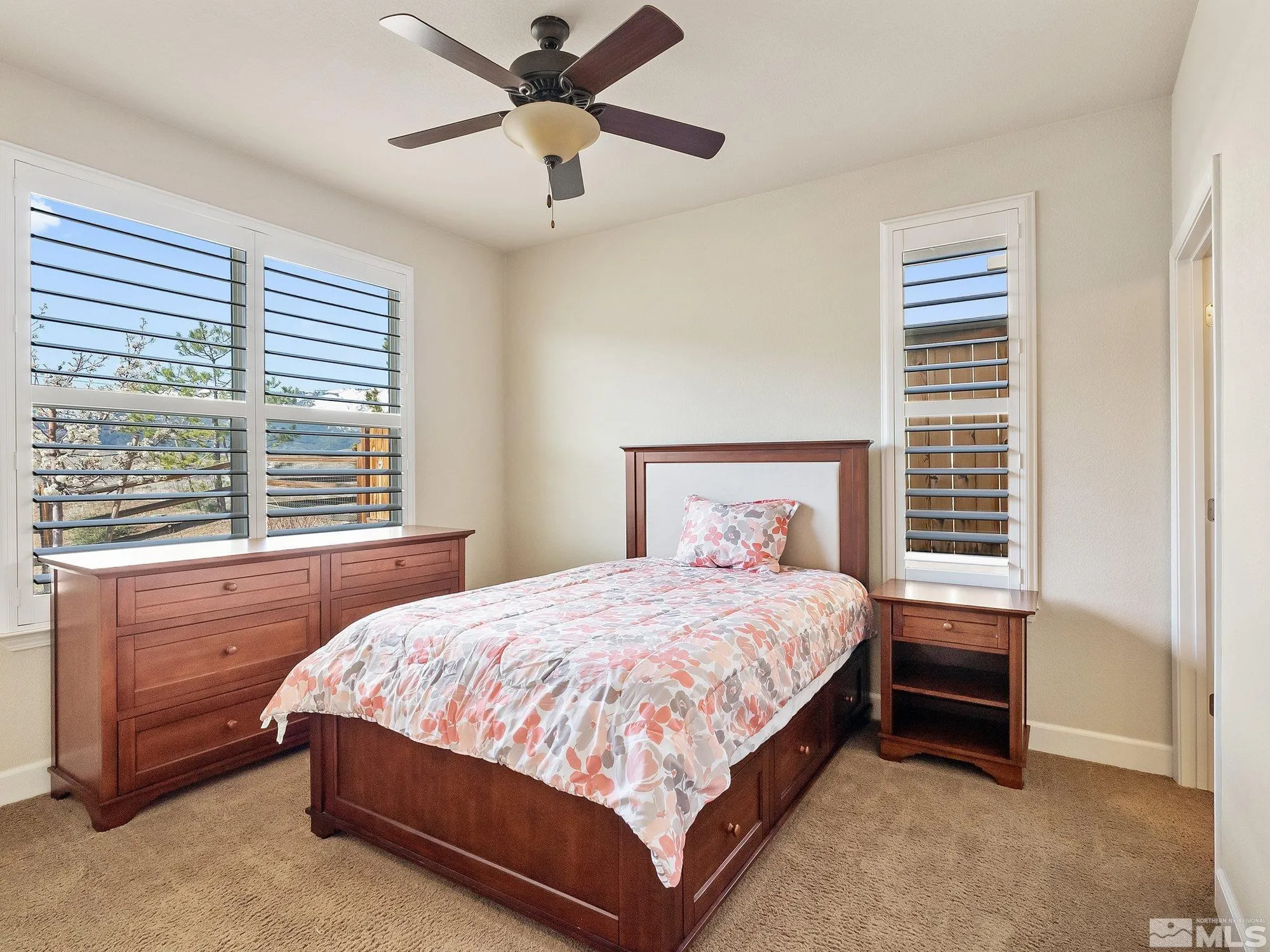 Property Slideshow image 11 of 21 | 1335 wakefield trl, Reno, NV, 89523