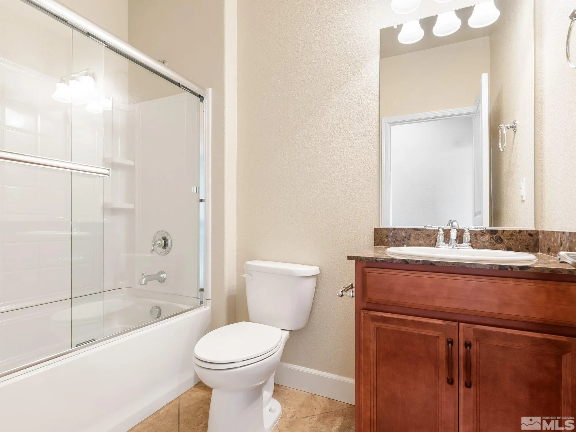 Property Slideshow image 14 of 21 | 1335 wakefield trl, Reno, NV, 89523