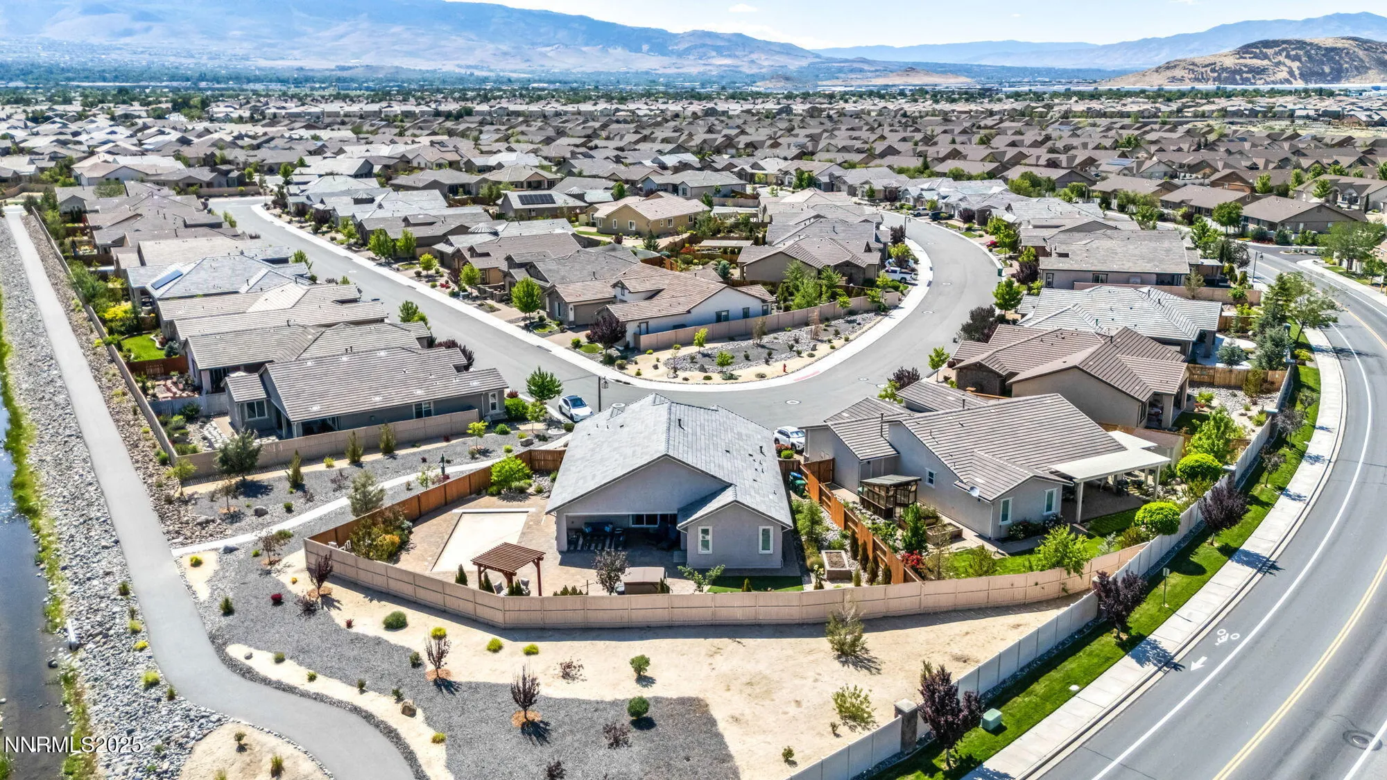 Property Slideshow image 32 of 54 | 2222 nasrullah ln, Reno, NV, 89521