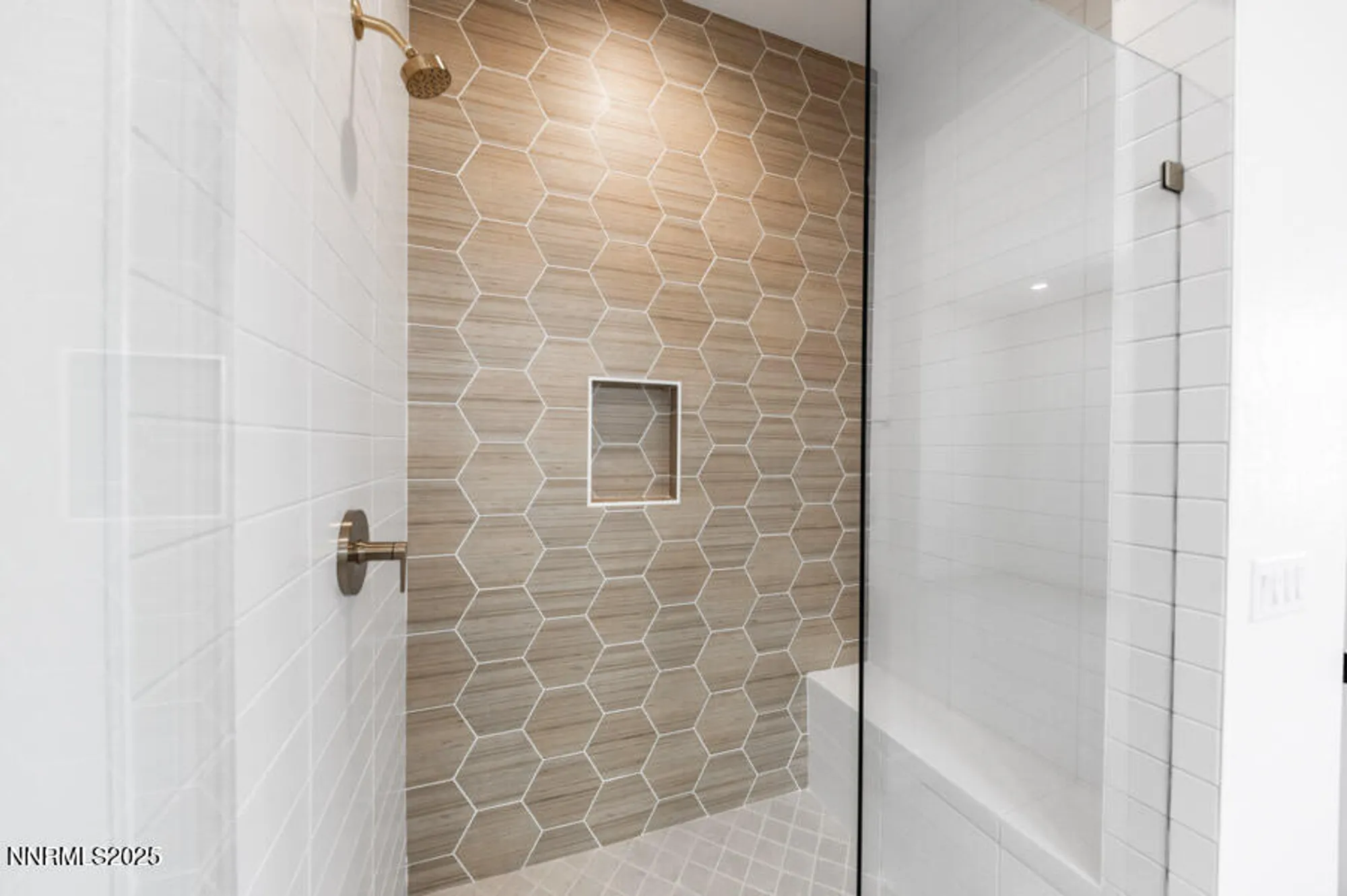 Property Slideshow image 14 of 16 | 2344 rocky anchor ln oakhill 83, Sparks, NV, 89436