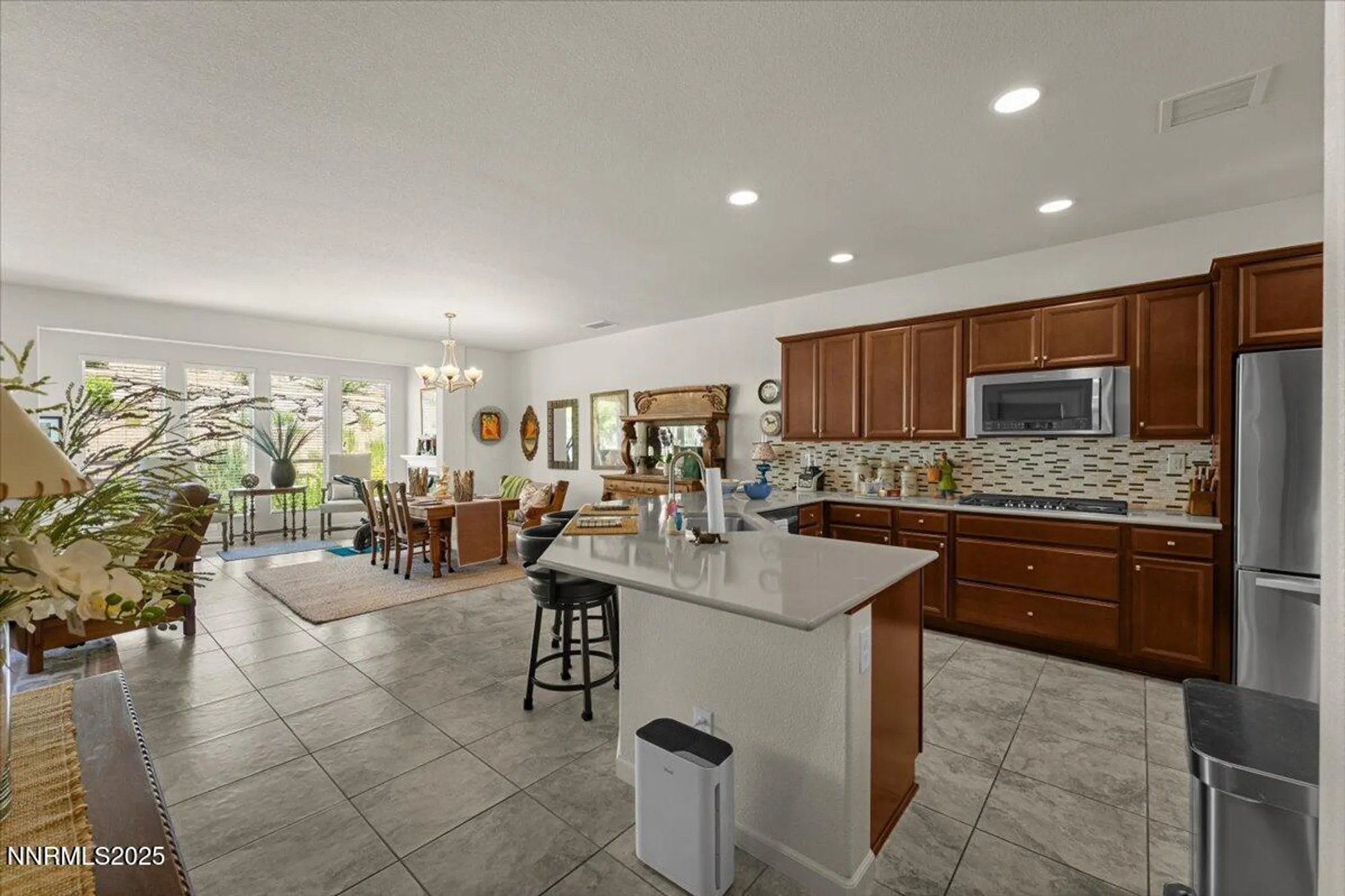 Property Slideshow image 14 of 37 | 9225 sassafras trl, Reno, NV, 89523