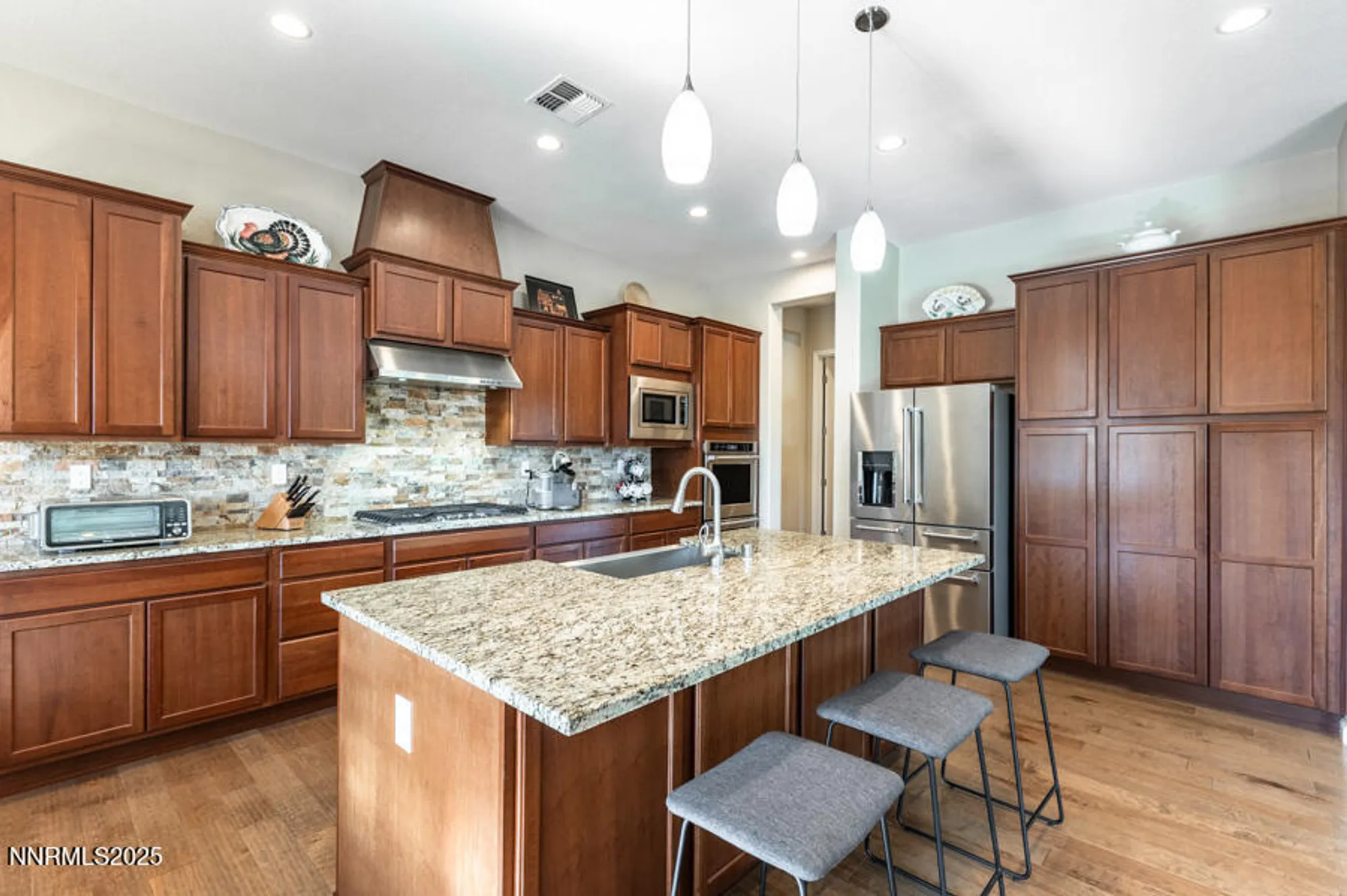 Property Slideshow image 17 of 66 | 175 niatross ct, Reno, NV, 89521