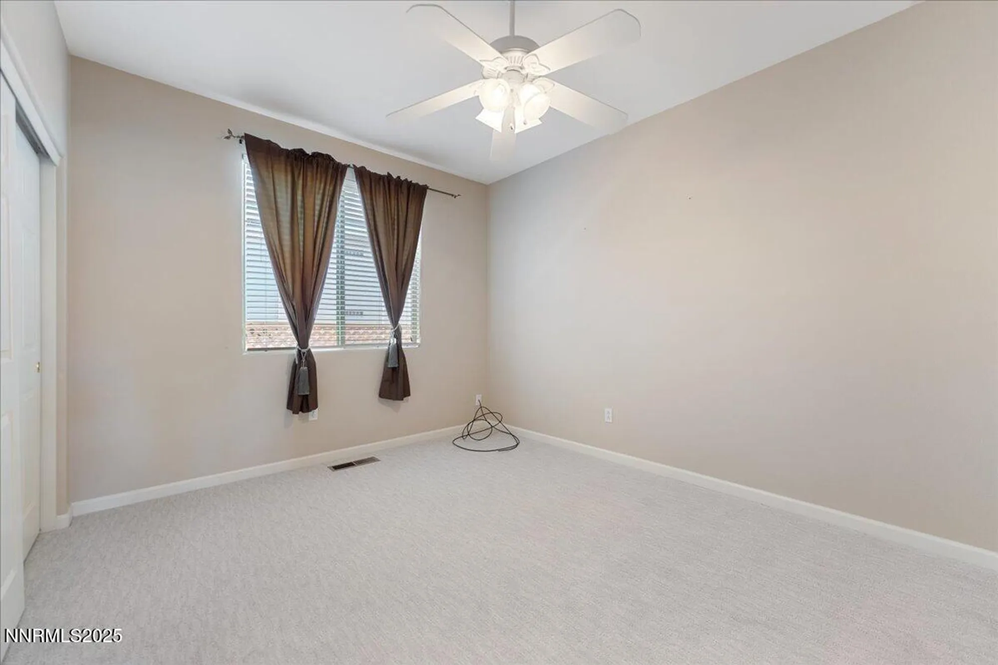 Property Slideshow image 16 of 31 | 1860 medolla dr, Sparks, NV, 89434