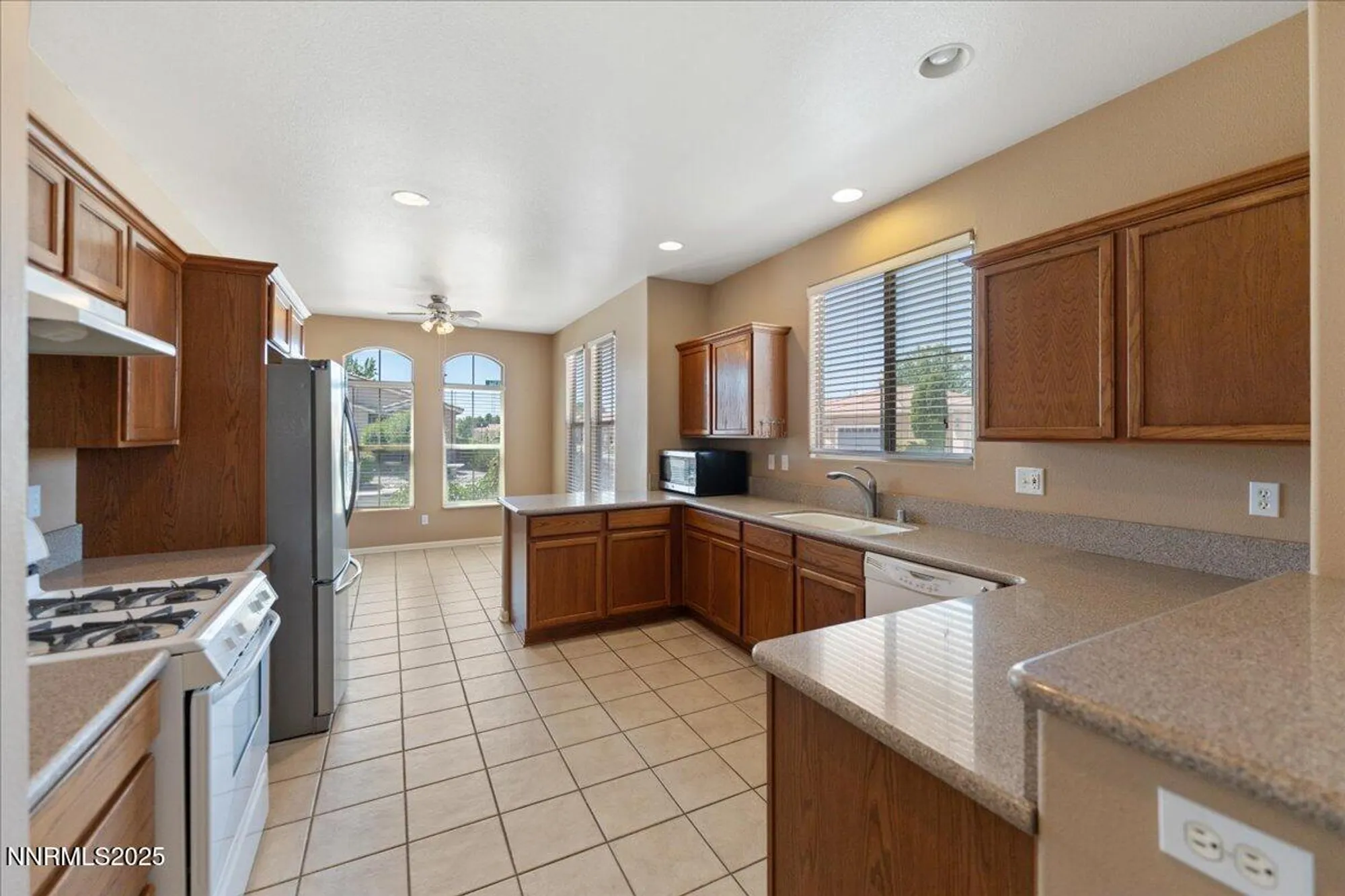 Property Slideshow image 7 of 31 | 1860 medolla dr, Sparks, NV, 89434