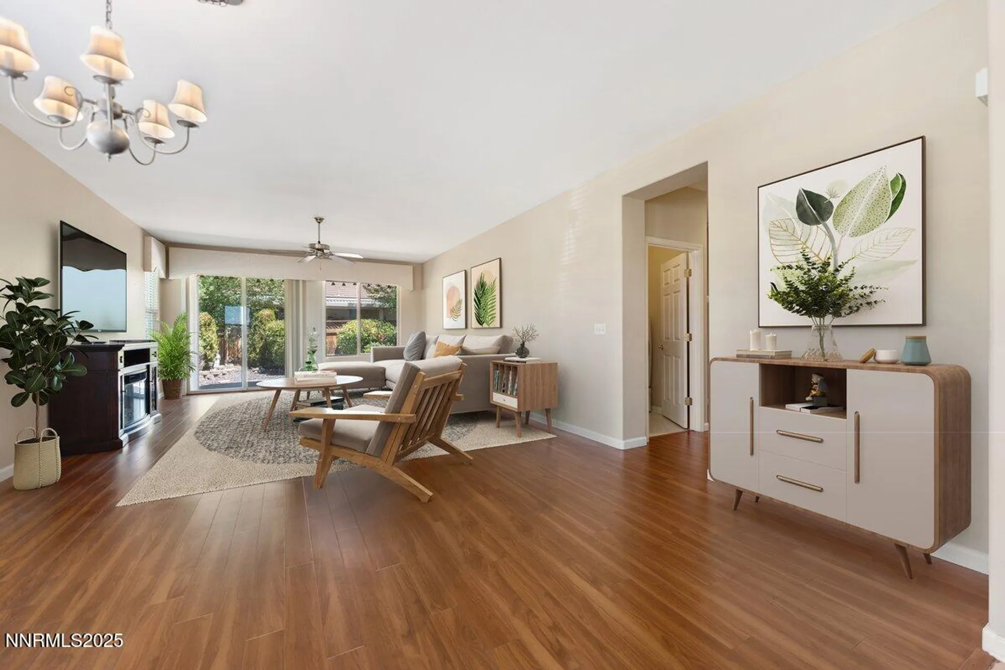 Property Slideshow image 8 of 31 | 1860 medolla dr, Sparks, NV, 89434