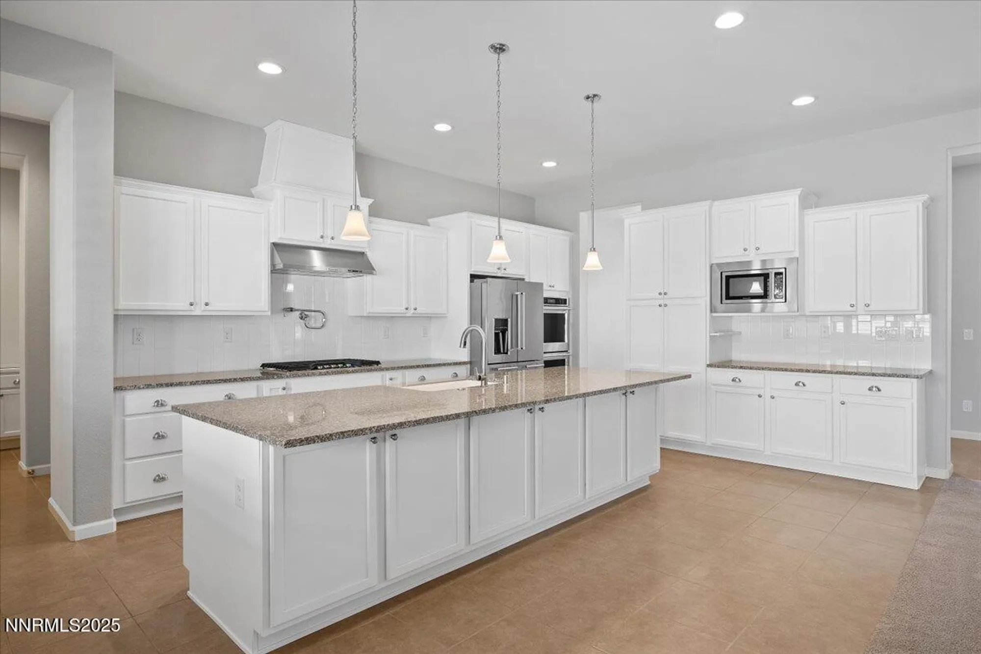 Property Slideshow image 6 of 53 | 2250 trakehner ln, Reno, NV, 89521