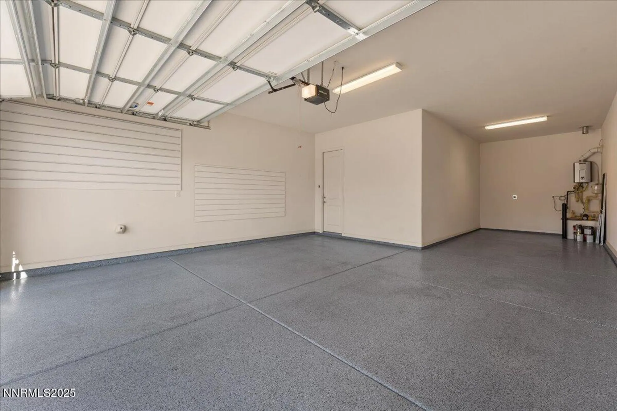 Property Slideshow image 30 of 53 | 2250 trakehner ln, Reno, NV, 89521