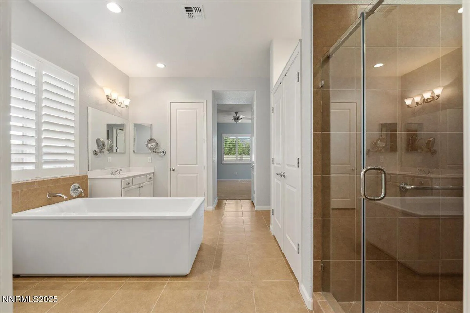 Property Slideshow image 21 of 53 | 2250 trakehner ln, Reno, NV, 89521