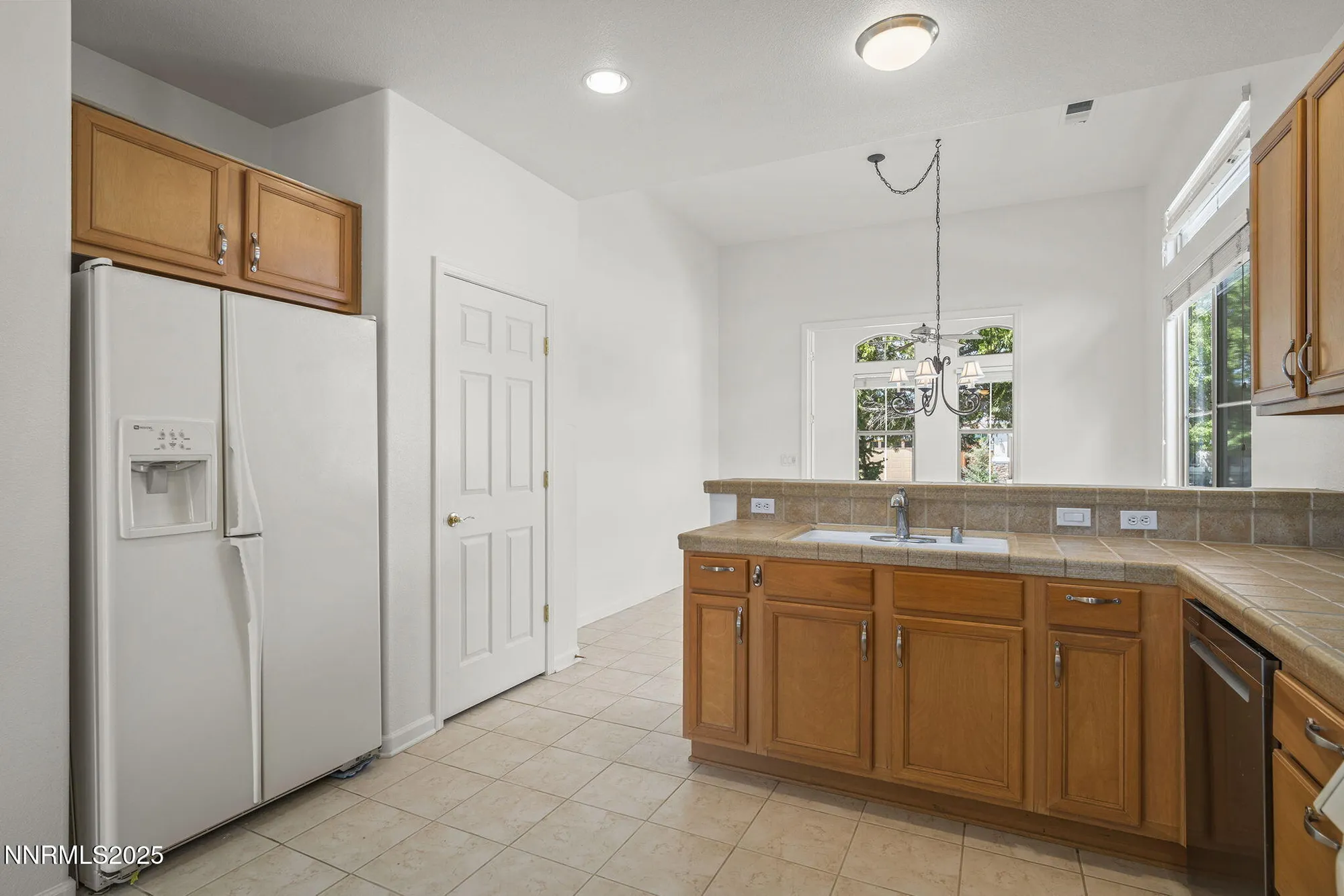 Property Slideshow image 11 of 32 | 2119 avella dr, Sparks, NV, 89434