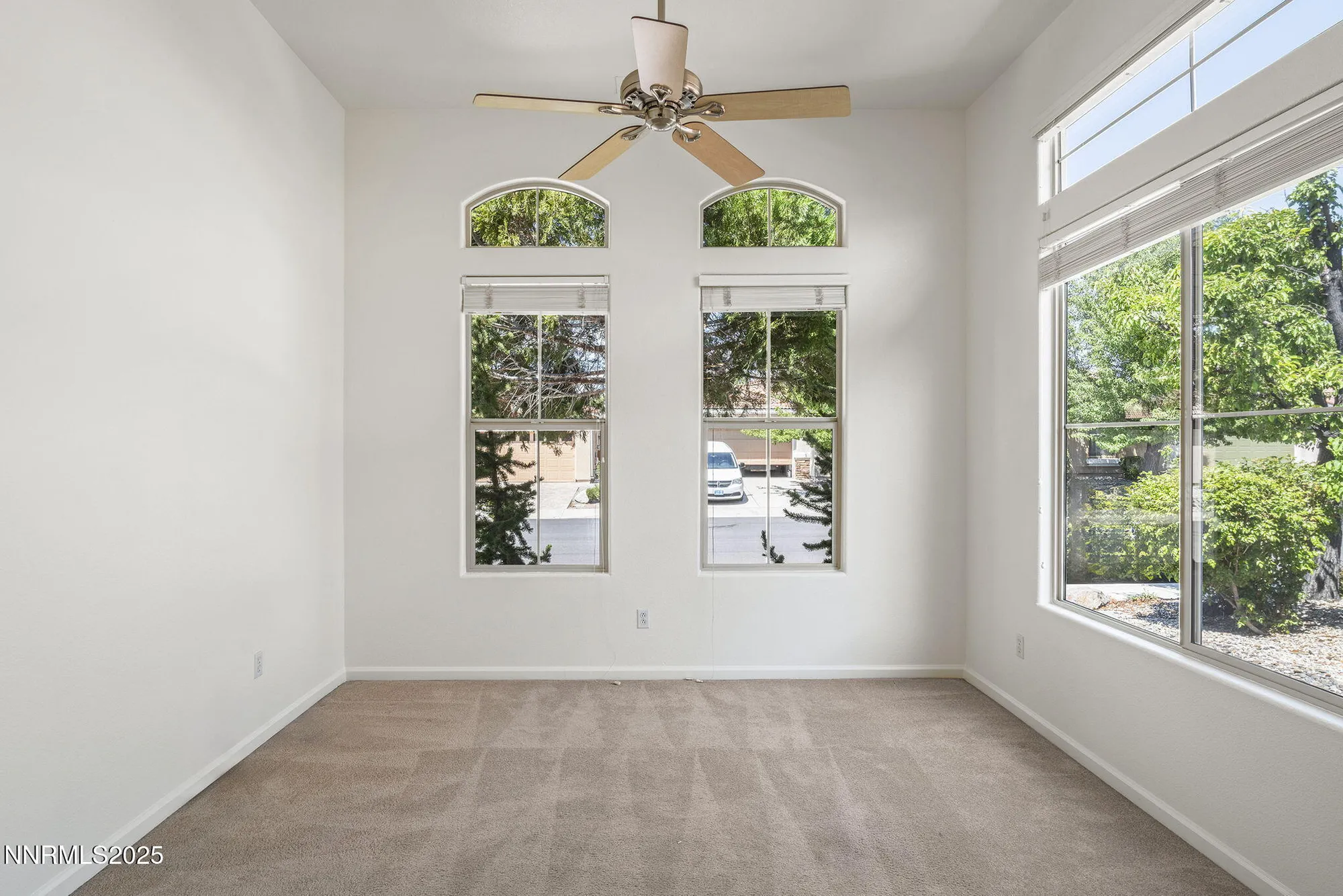 Property Slideshow image 14 of 32 | 2119 avella dr, Sparks, NV, 89434