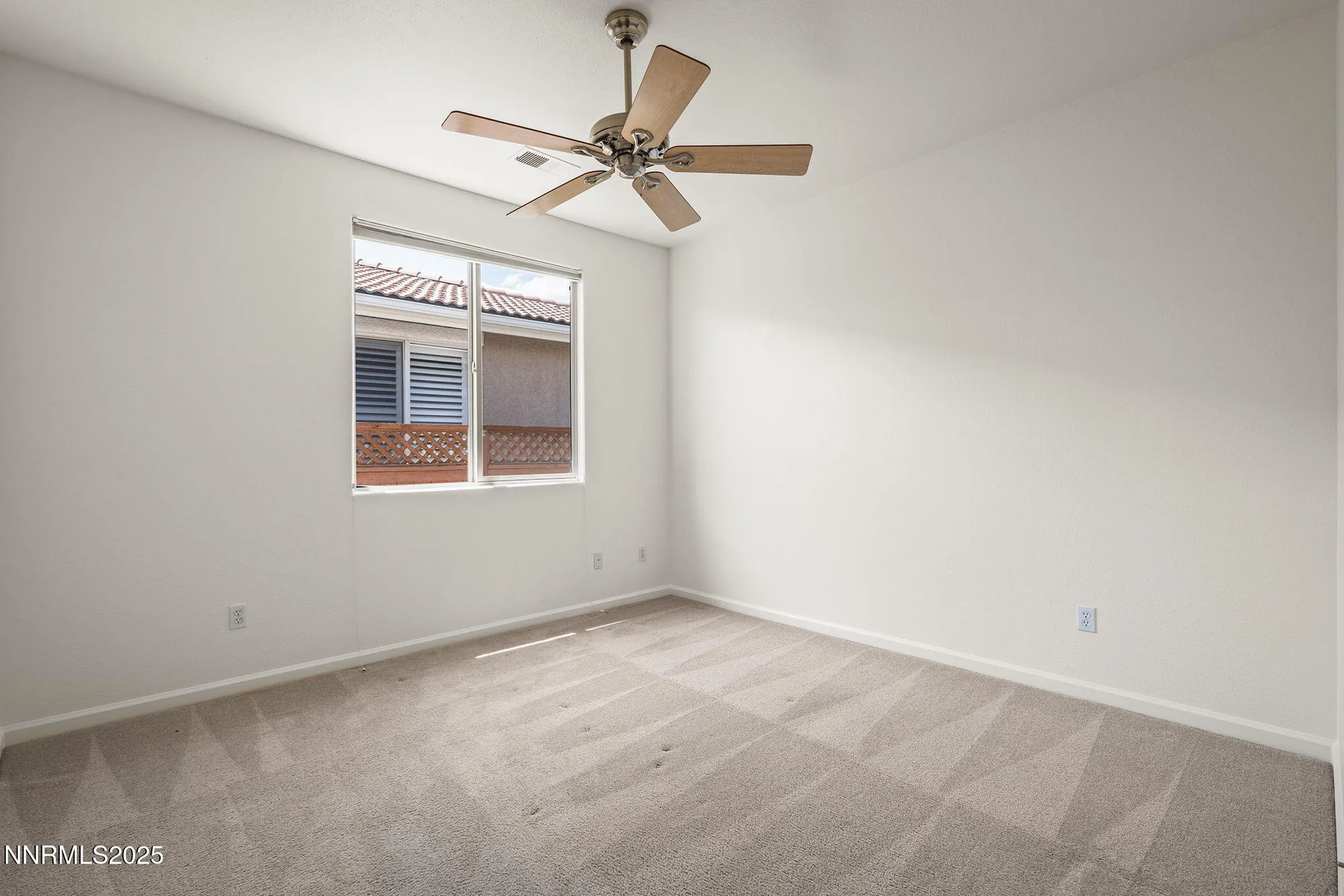 Property Slideshow image 19 of 32 | 2119 avella dr, Sparks, NV, 89434