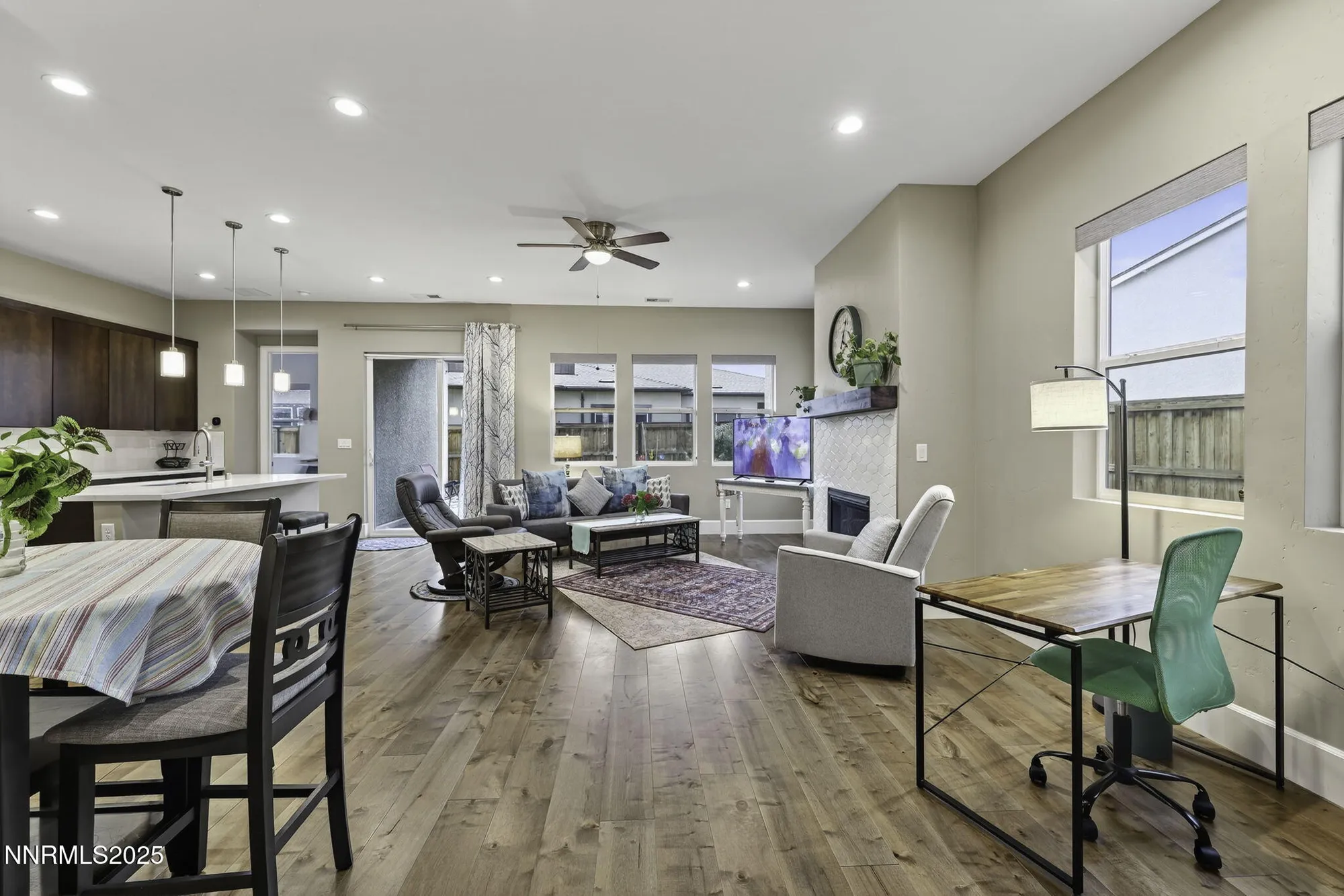 Property Slideshow image 3 of 51 | 7317 oakmont ln, Sparks, NV, 89436