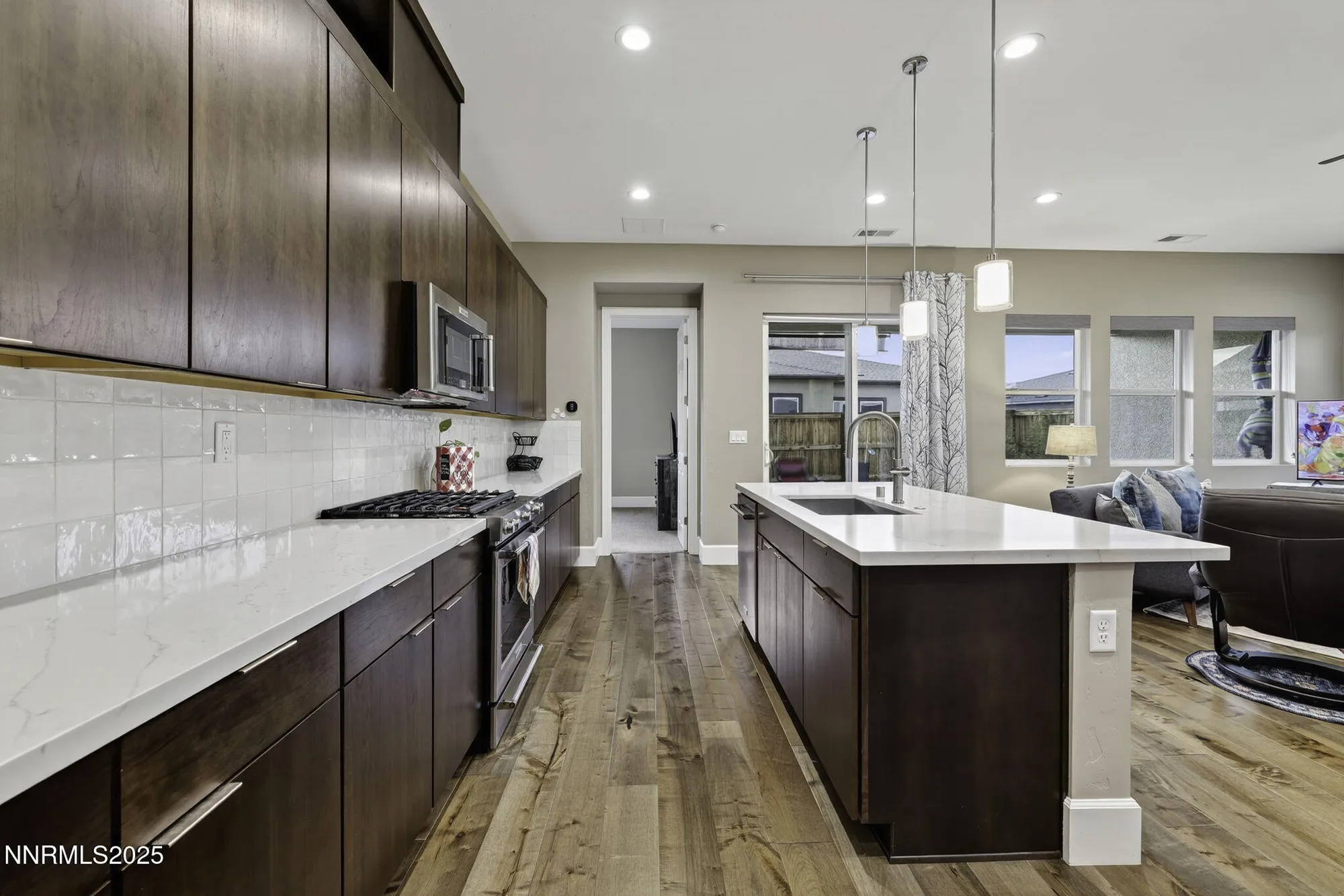 Property Slideshow image 19 of 51 | 7317 oakmont ln, Sparks, NV, 89436