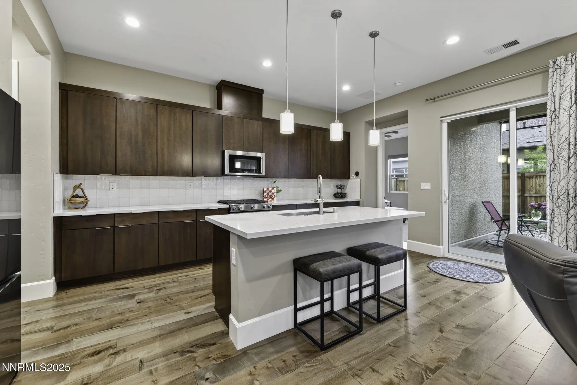 Property Slideshow image 20 of 51 | 7317 oakmont ln, Sparks, NV, 89436