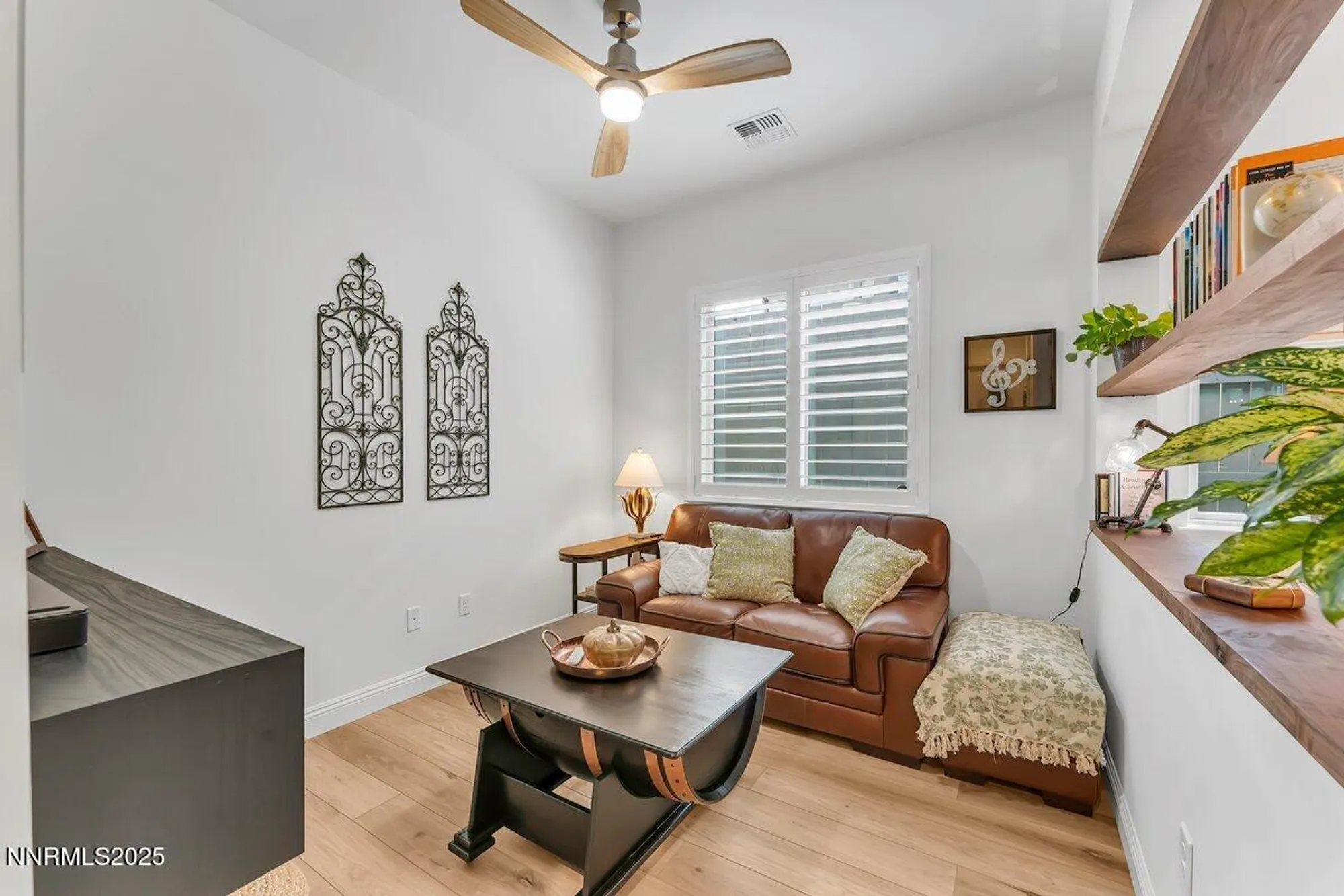 Property Slideshow image 20 of 53 | 14058 wingspread ln, Reno, NV, 89521