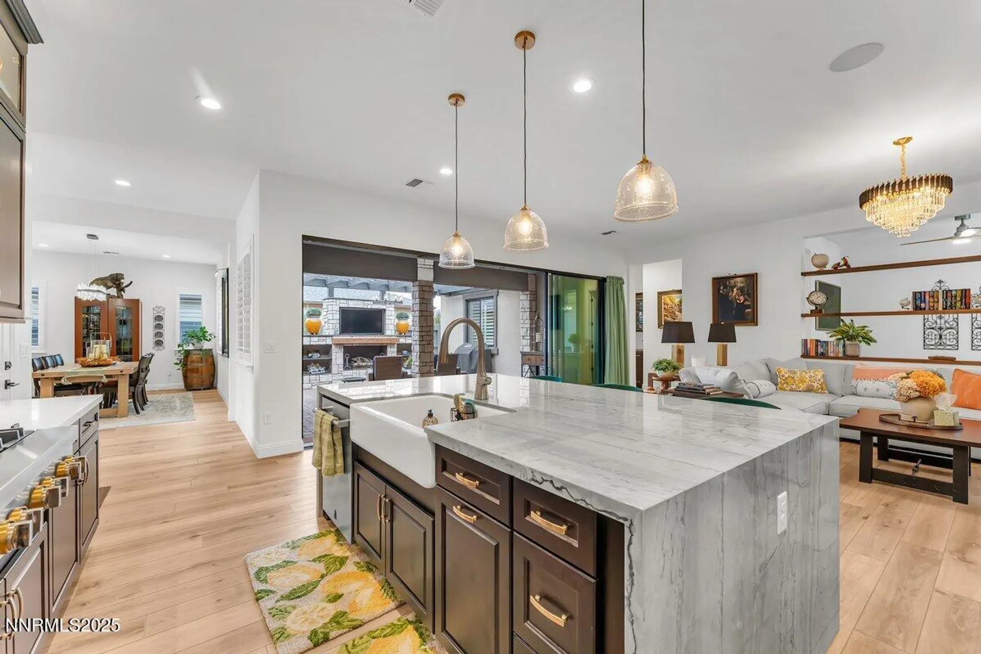 Property Slideshow image 13 of 53 | 14058 wingspread ln, Reno, NV, 89521