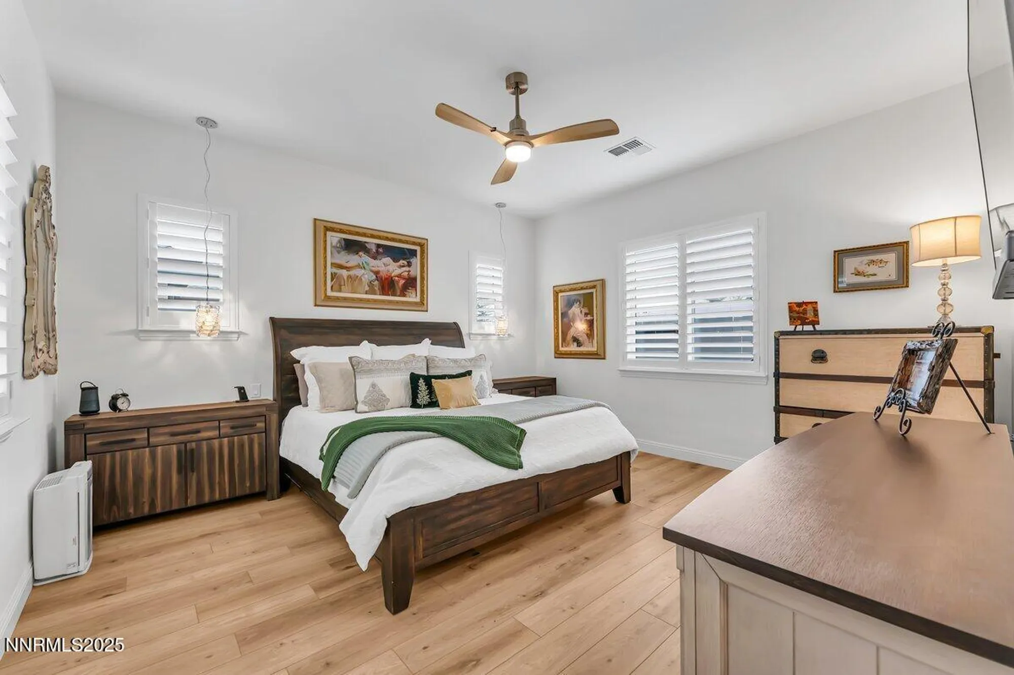 Property Slideshow image 22 of 53 | 14058 wingspread ln, Reno, NV, 89521