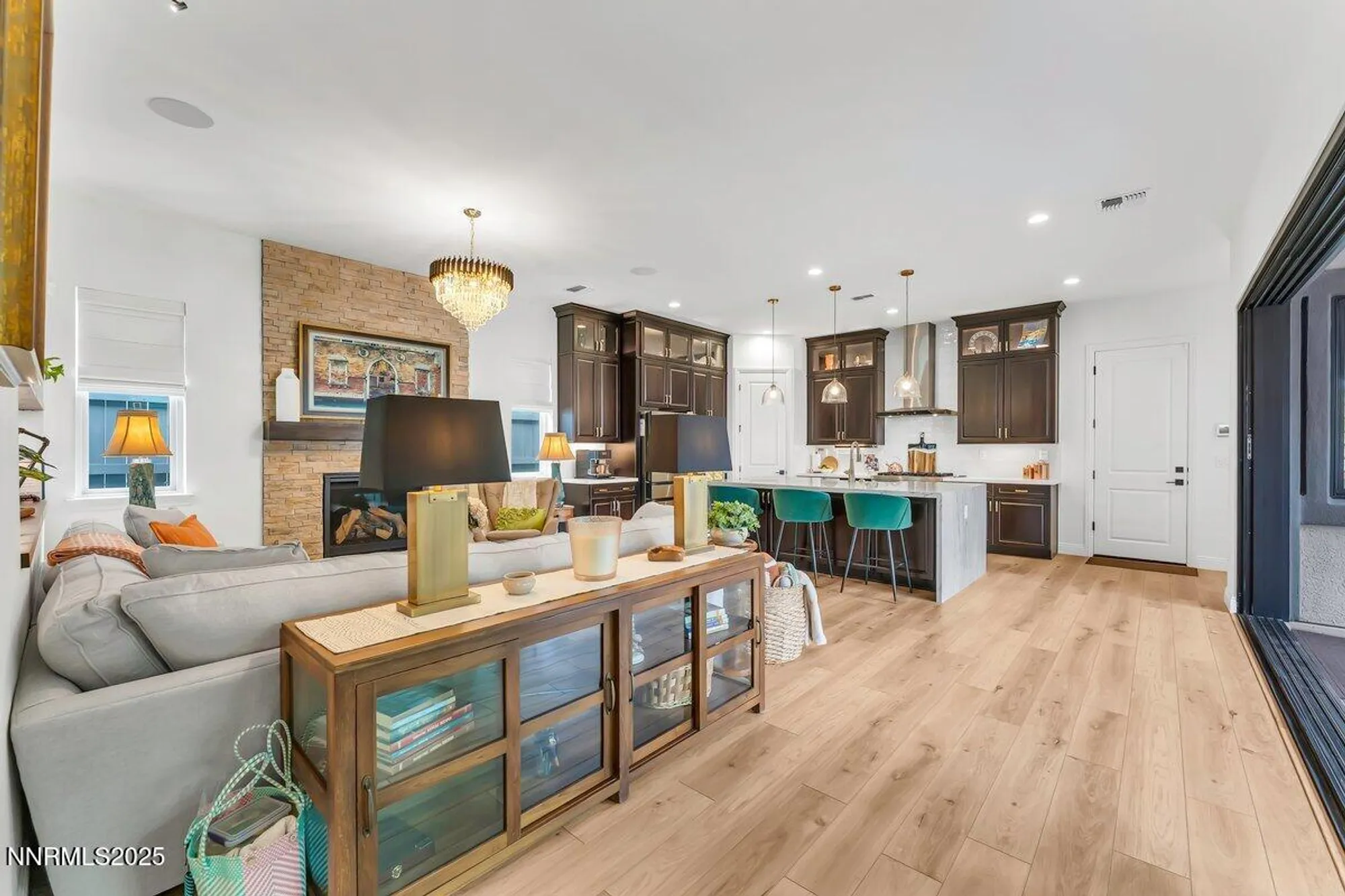 Property Slideshow image 8 of 53 | 14058 wingspread ln, Reno, NV, 89521