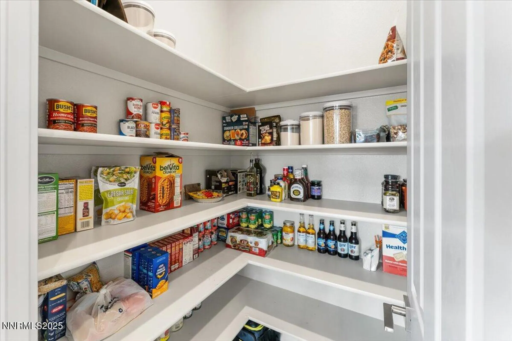 Property Slideshow image 17 of 54 | 7536 evans bridge st, Sparks, NV, 89436