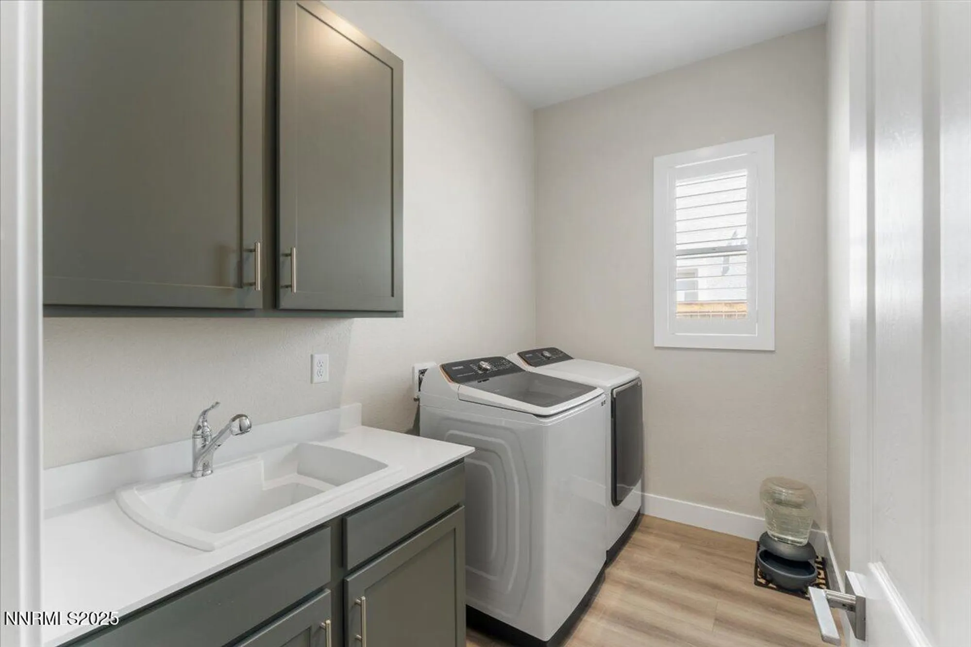 Property Slideshow image 31 of 54 | 7536 evans bridge st, Sparks, NV, 89436