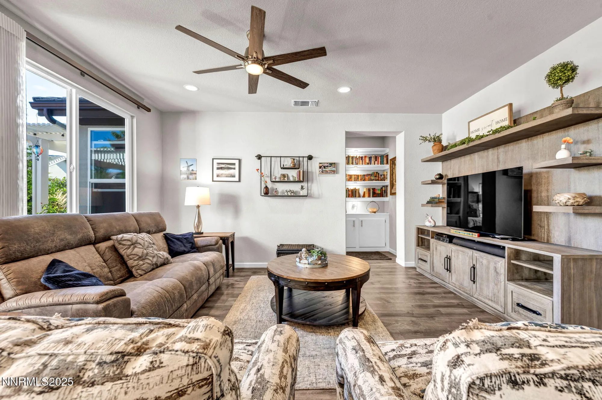 Property Slideshow image 25 of 64 | 828 larrimore trl, Reno, NV, 89523