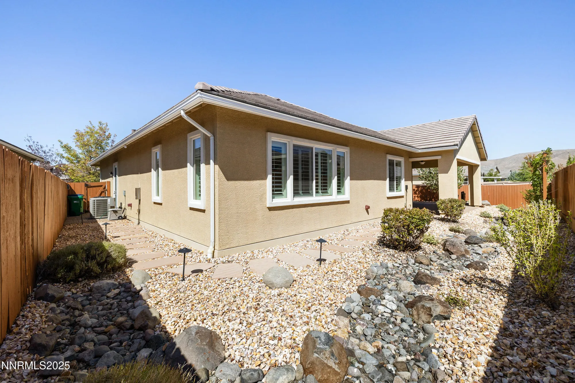 Property Slideshow image 15 of 47 | 2220 arpagos ln, Reno, NV, 89521