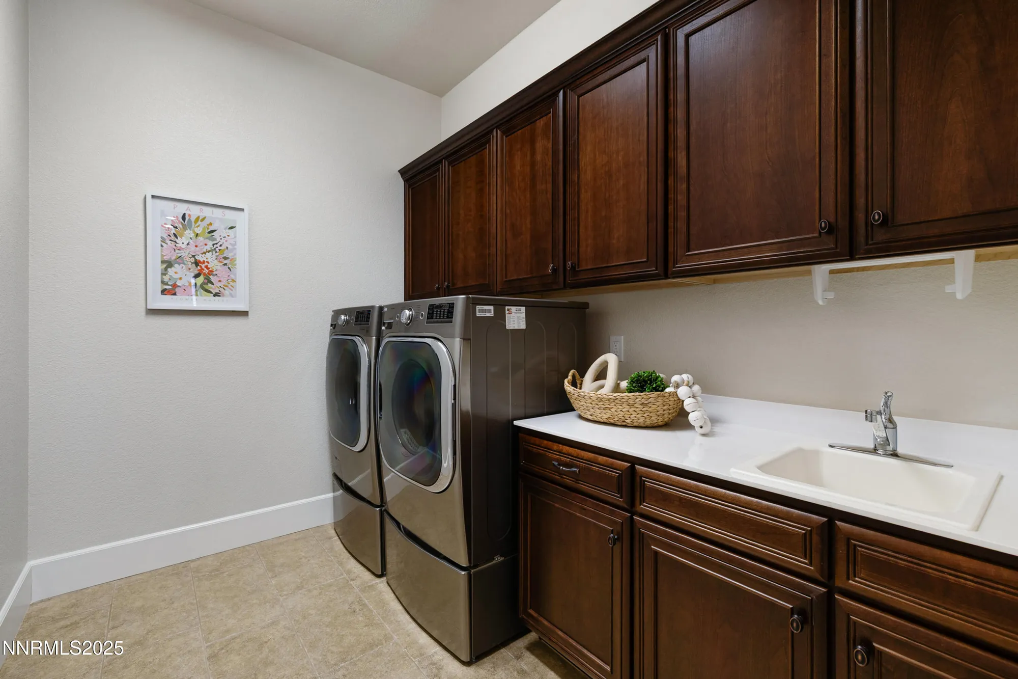 Property Slideshow image 5 of 47 | 2220 arpagos ln, Reno, NV, 89521