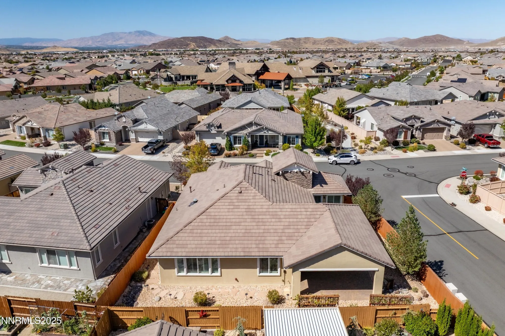 Property Slideshow image 39 of 47 | 2220 arpagos ln, Reno, NV, 89521