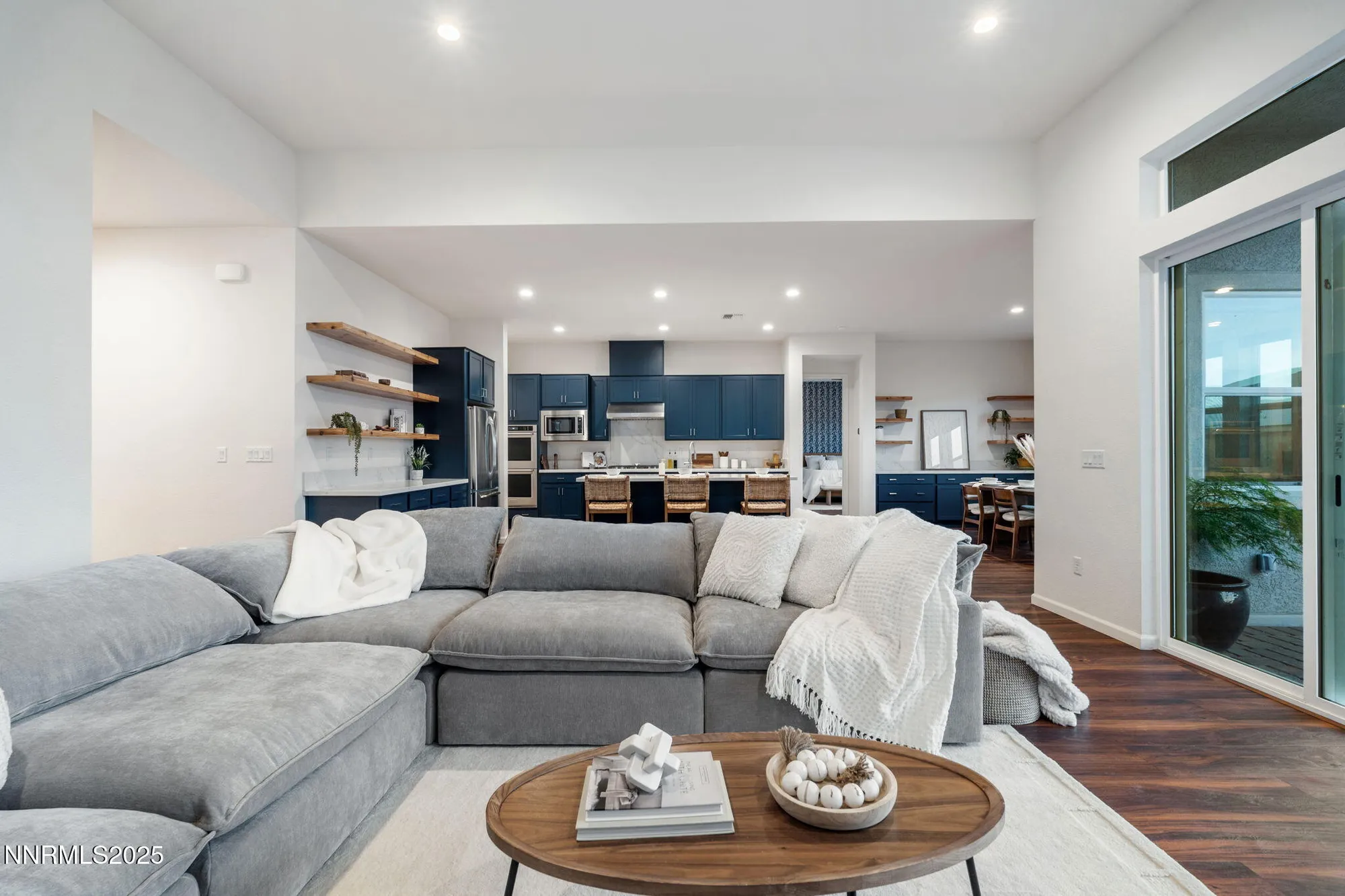 Property Slideshow image 16 of 55 | 7415 hoback dr, Sparks, NV, 89436