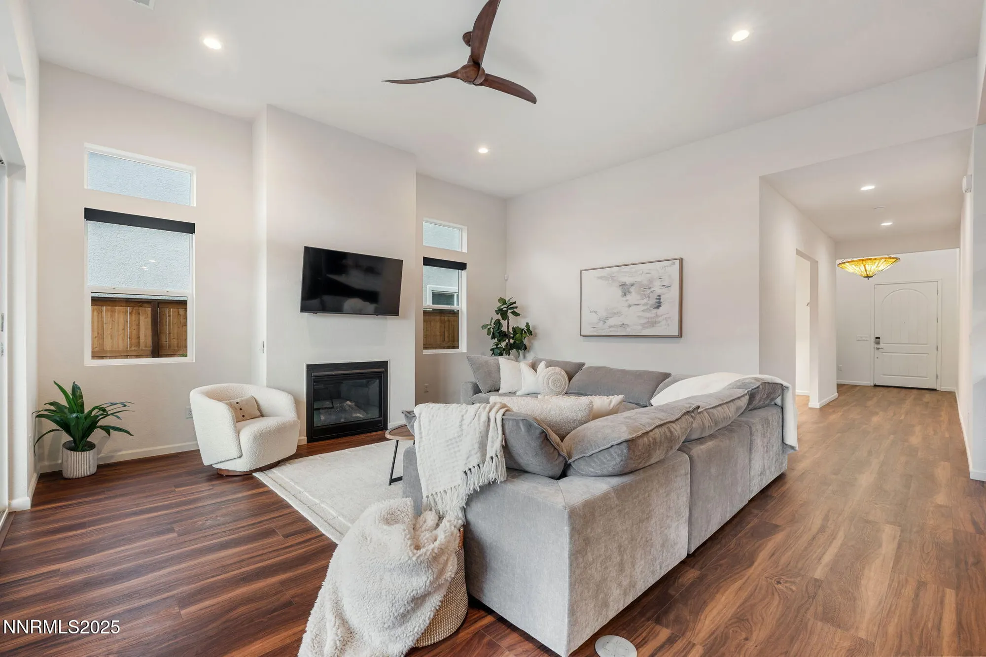 Property Slideshow image 21 of 55 | 7415 hoback dr, Sparks, NV, 89436