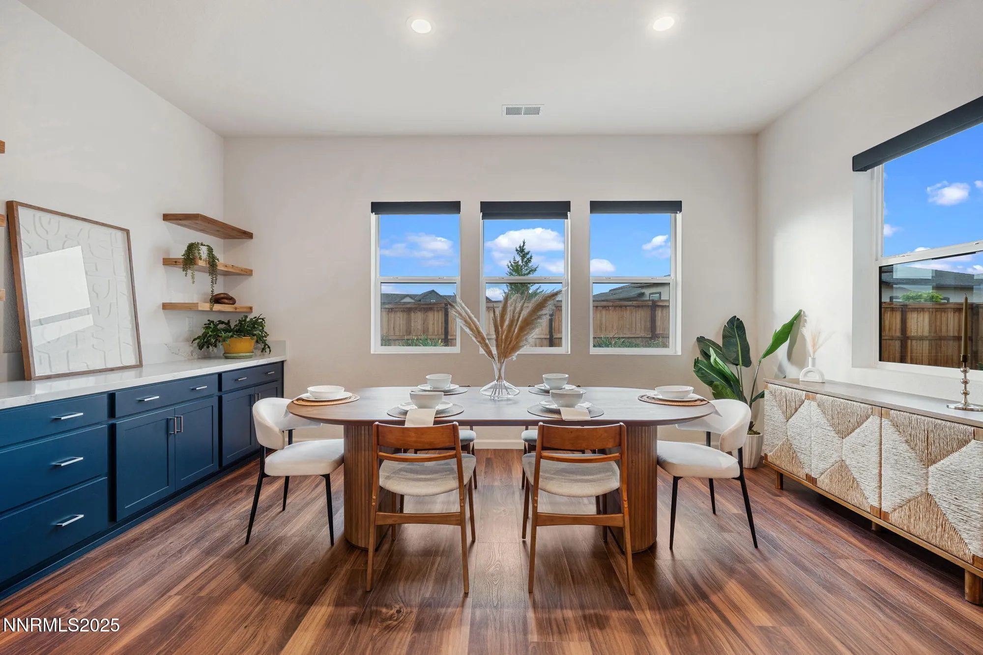 Property Slideshow image 14 of 55 | 7415 hoback dr, Sparks, NV, 89436