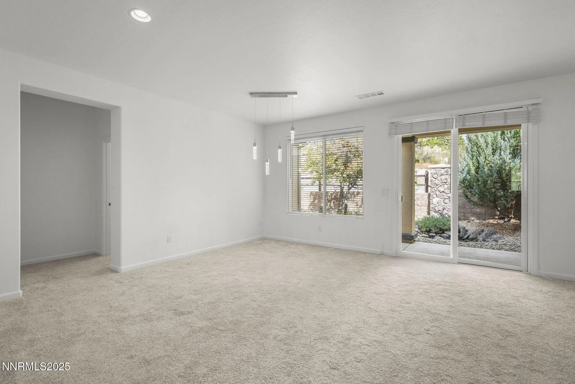 Property Slideshow image 9 of 28 | 1810 evergreen ridge way, Reno, NV, 89523