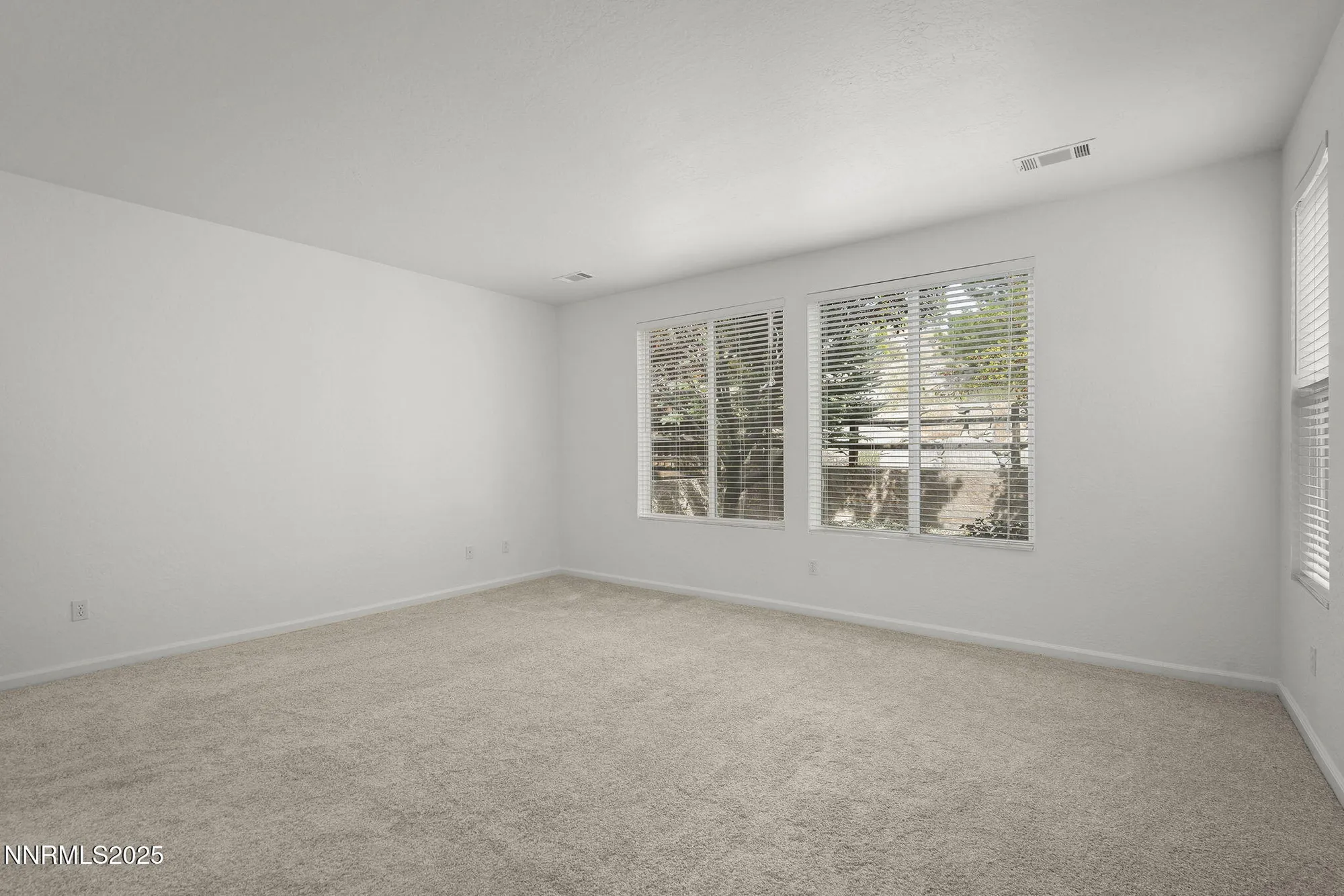 Property Slideshow image 15 of 28 | 1810 evergreen ridge way, Reno, NV, 89523