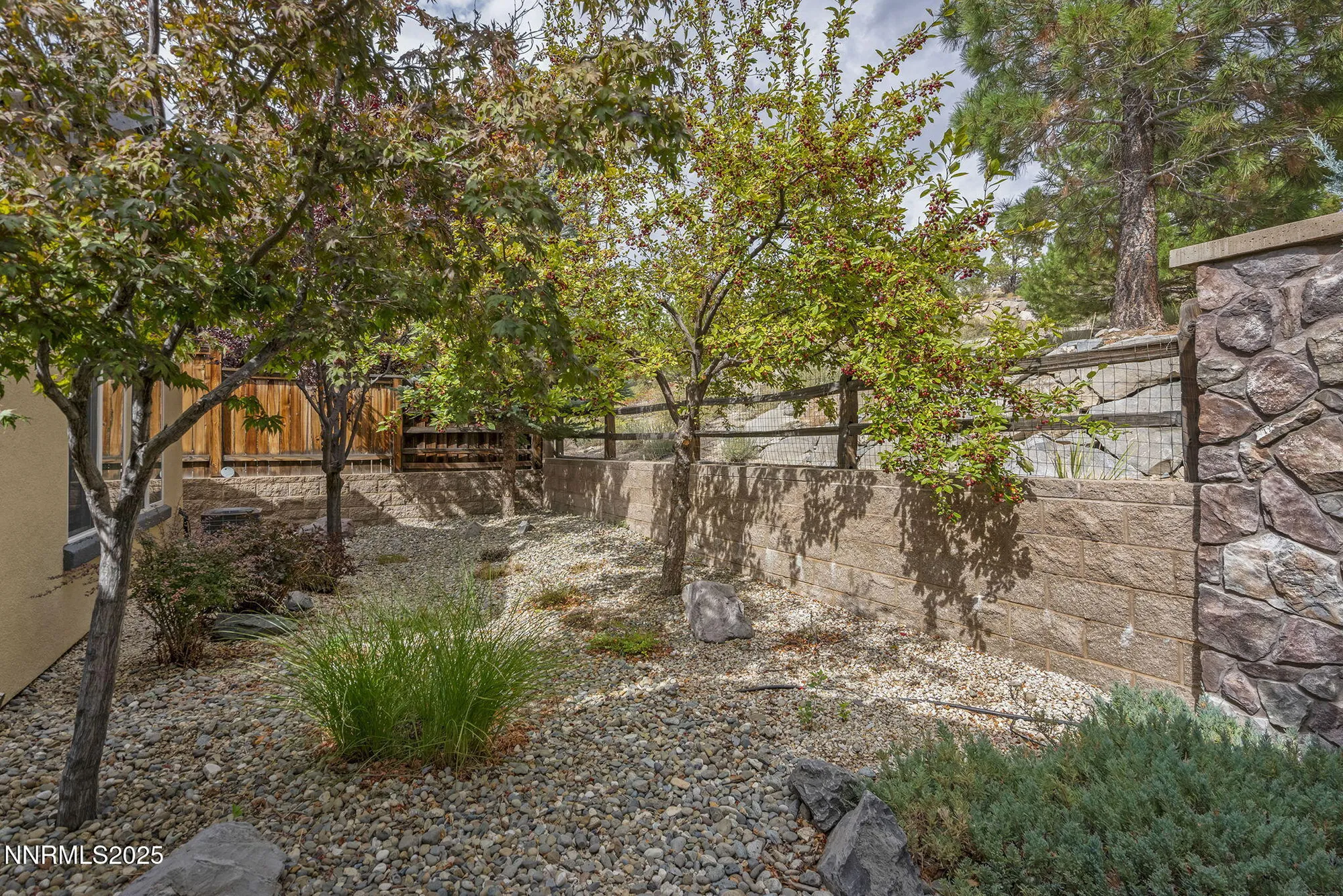Property Slideshow image 22 of 28 | 1810 evergreen ridge way, Reno, NV, 89523
