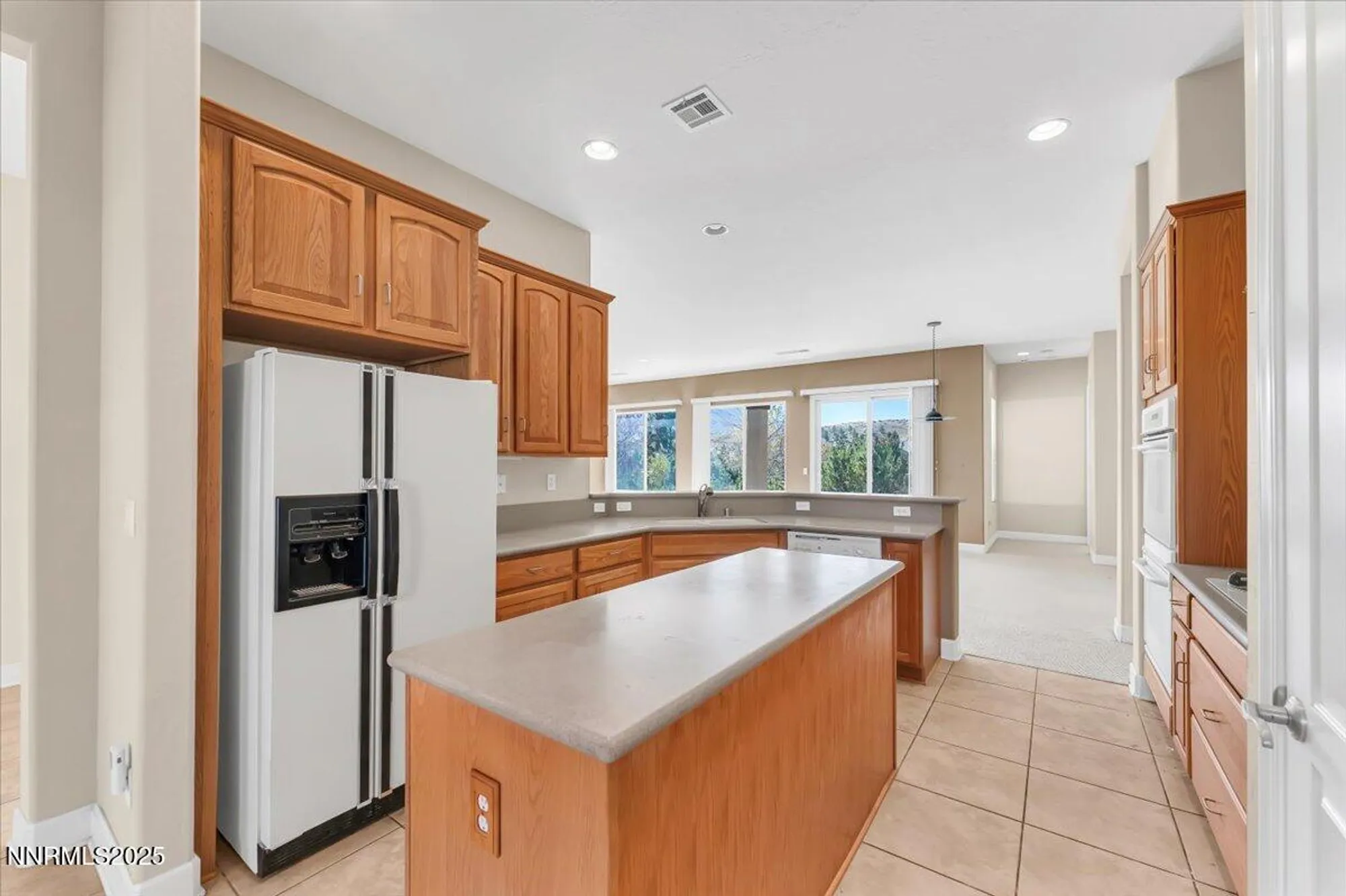 Property Slideshow image 16 of 34 | 1405 meridian ranch dr, Reno, NV, 89523